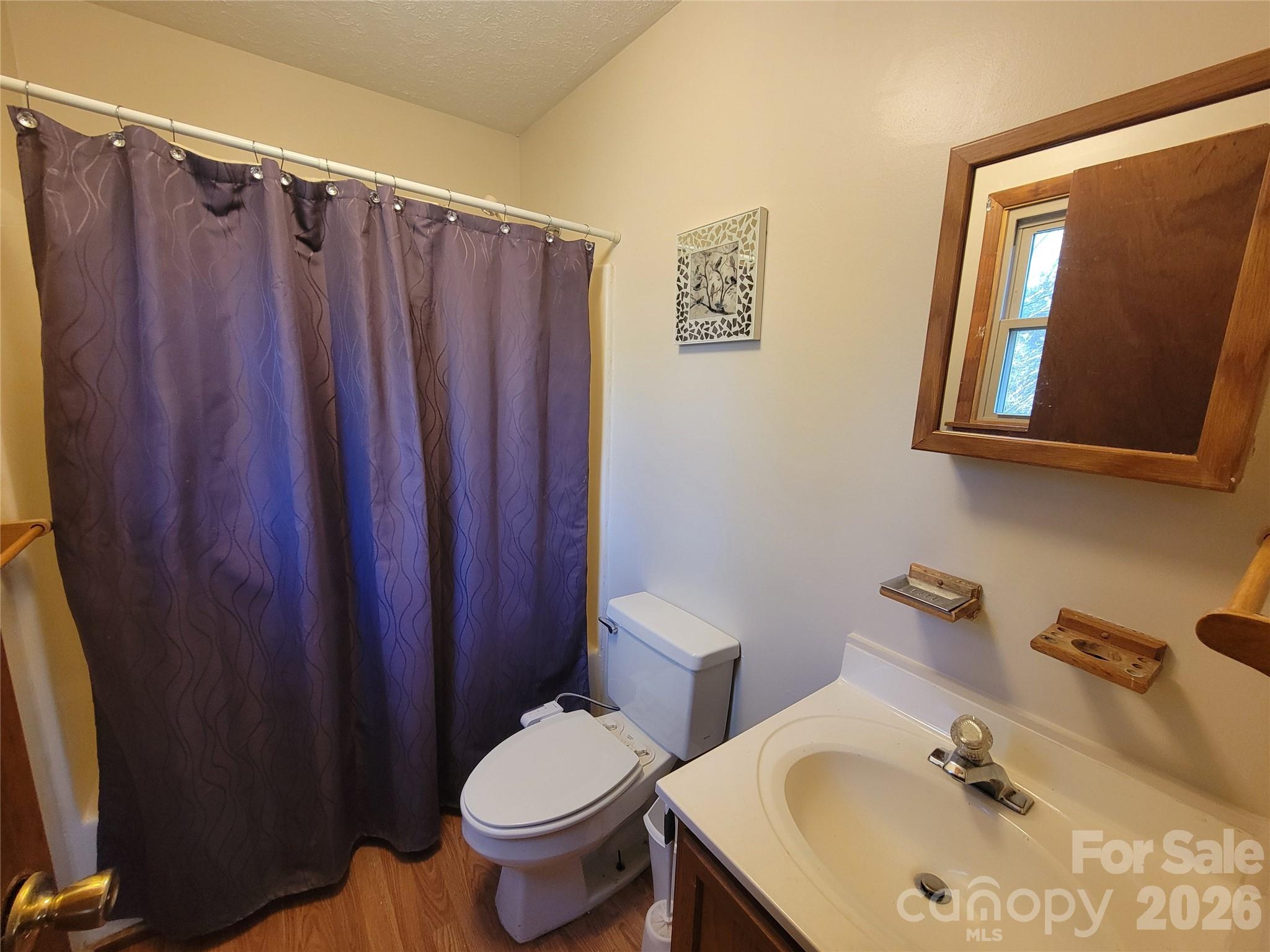 507 Utah Mountain Road — Waynesville