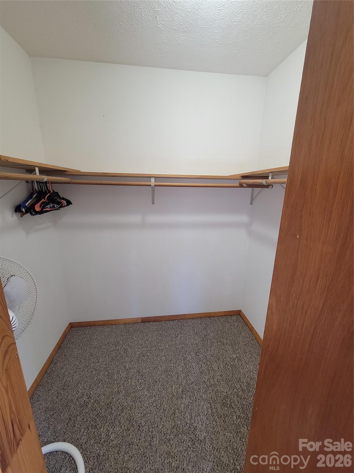 507 Utah Mountain Road — Waynesville