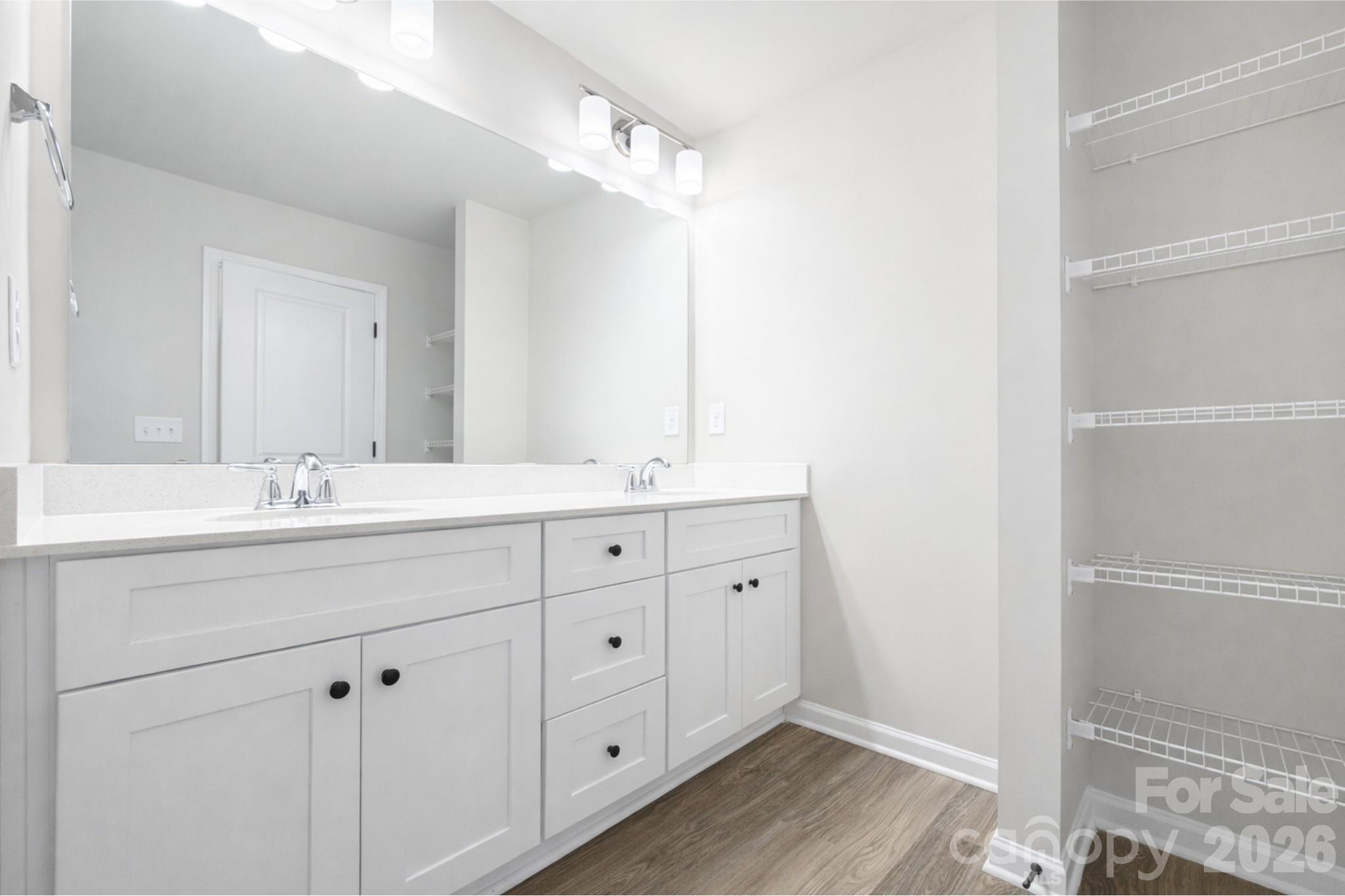 5913 Wallace Avenue — Charlotte