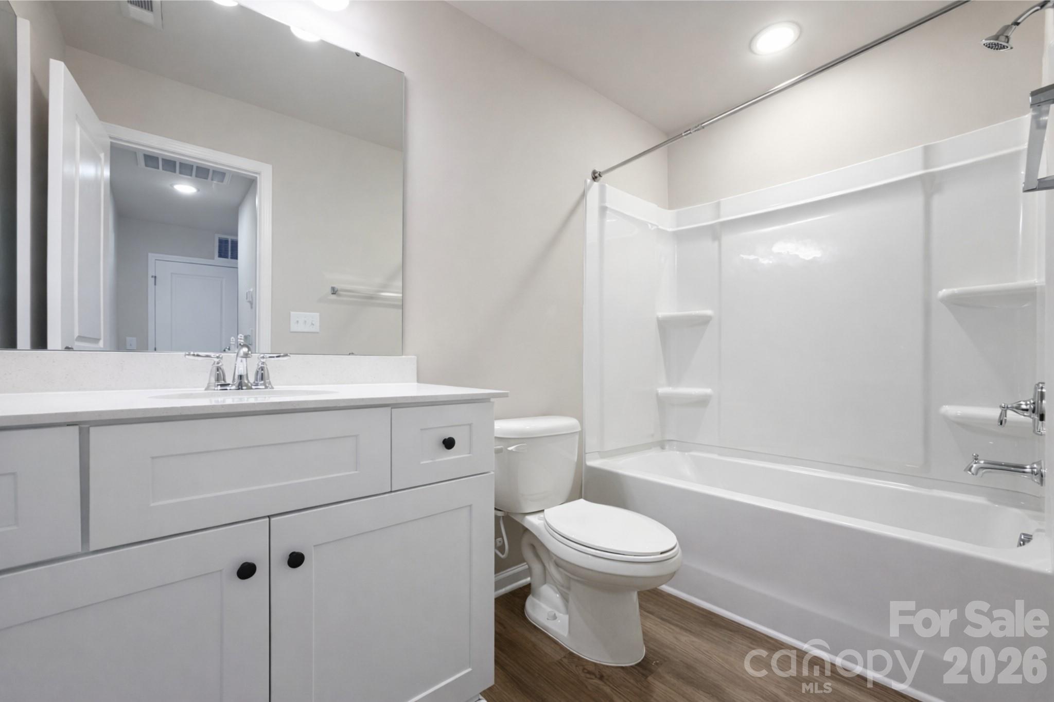 5913 Wallace Avenue — Charlotte