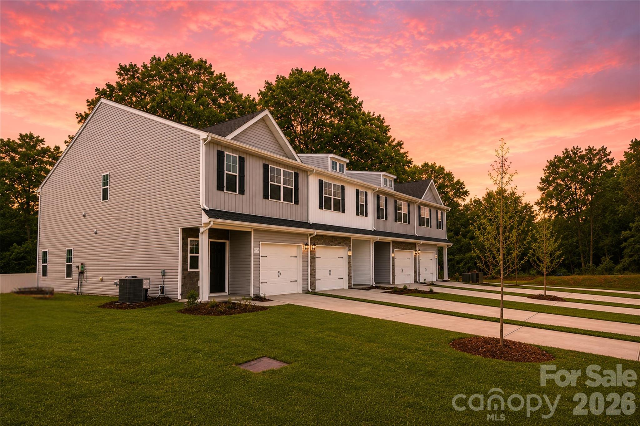 5913 Wallace Avenue — Charlotte