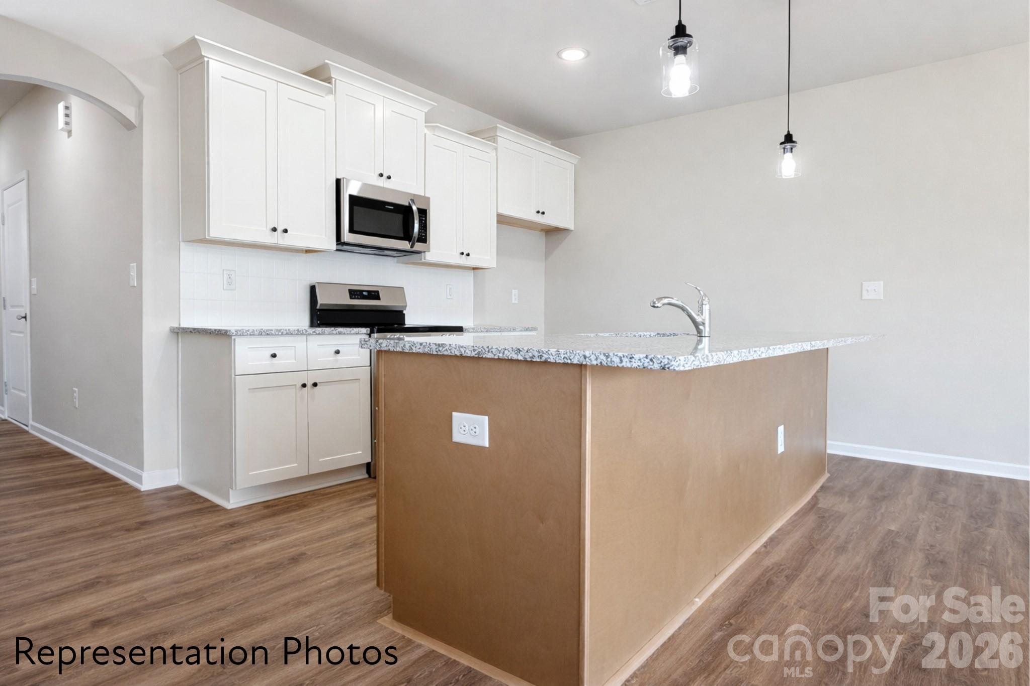 5913 Wallace Avenue — Charlotte