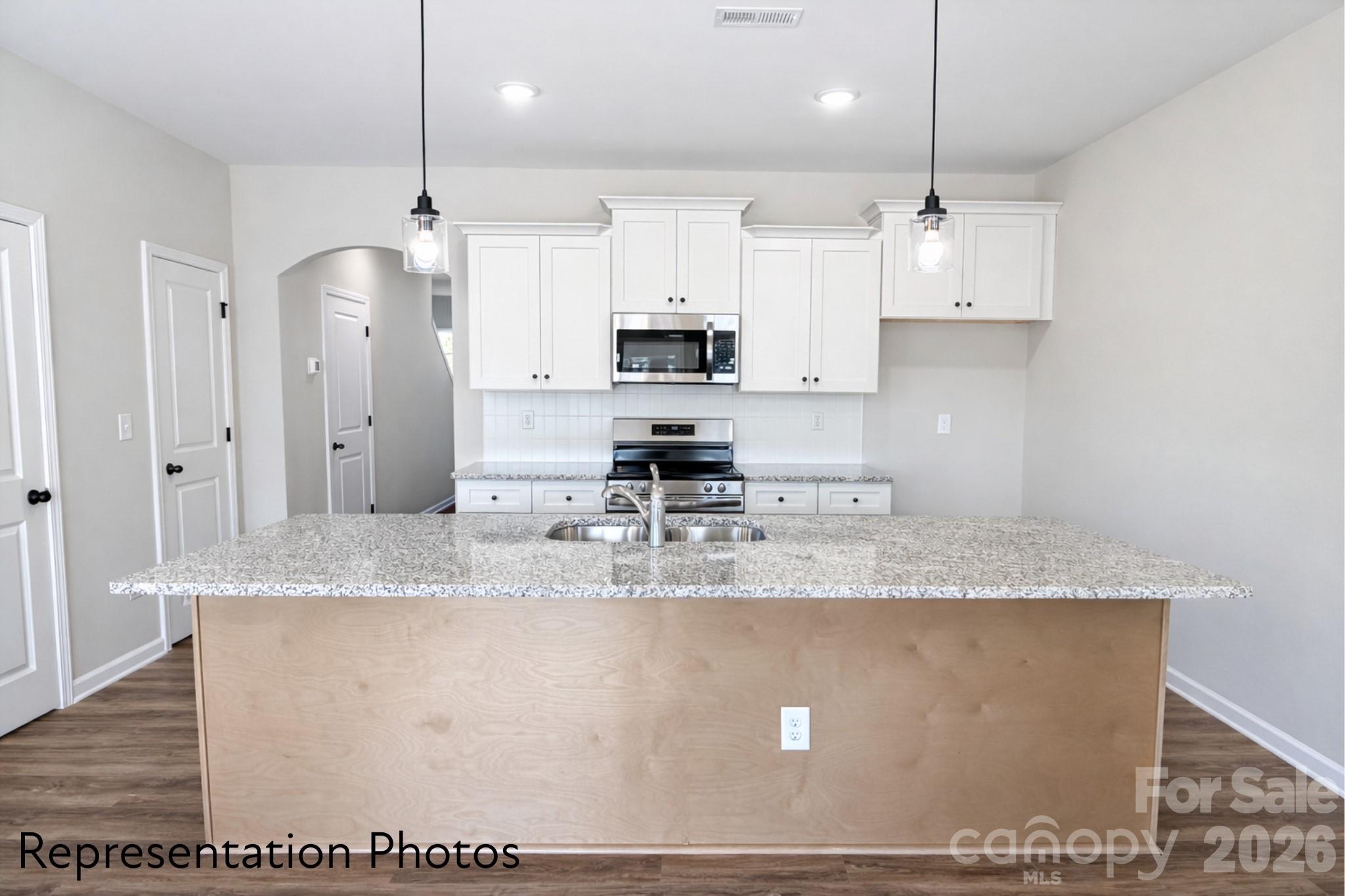 5913 Wallace Avenue — Charlotte