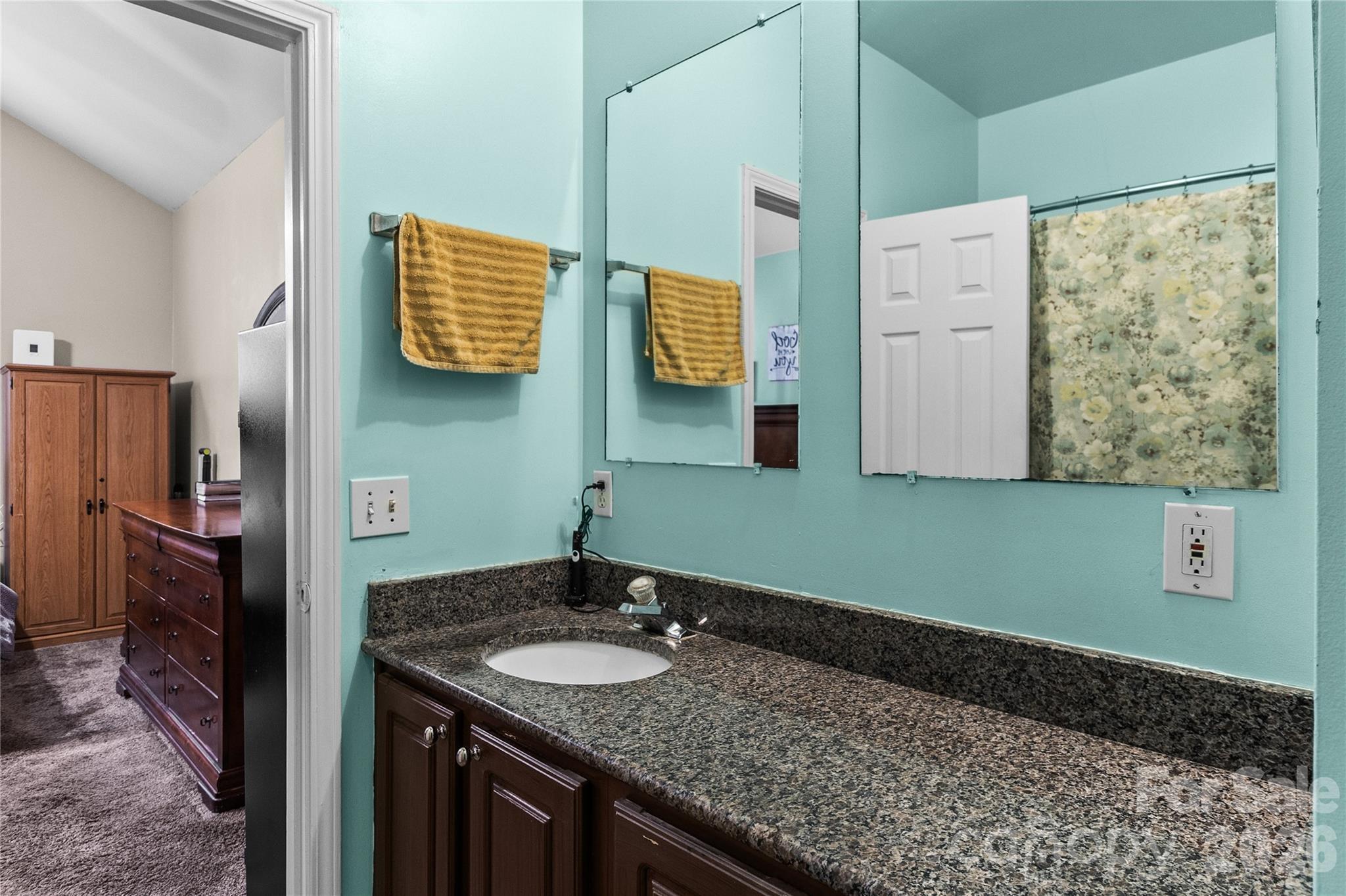 413 Summer Ridge Road — Stanley