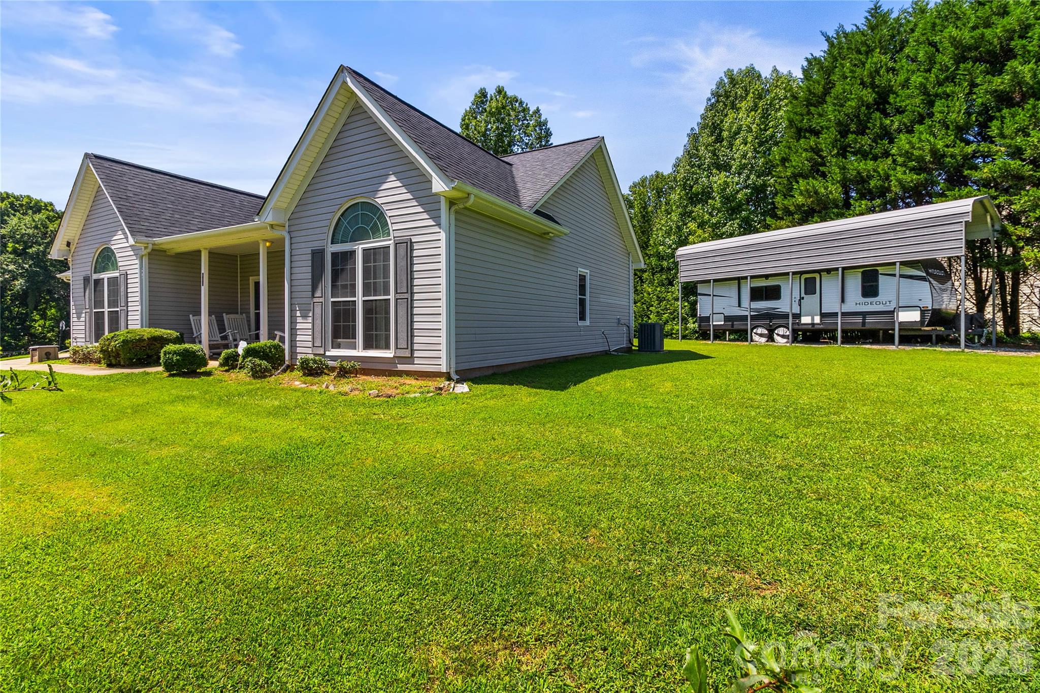 413 Summer Ridge Road — Stanley