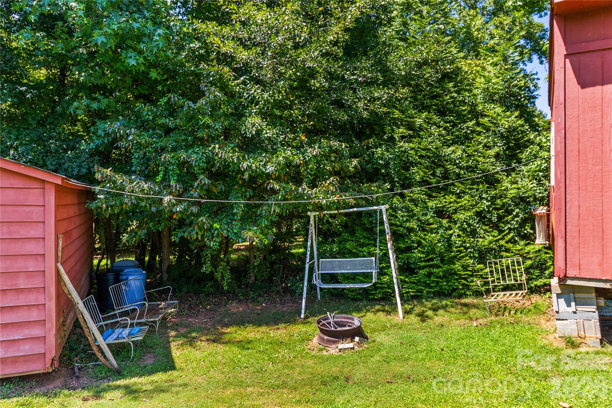 413 Summer Ridge Road — Stanley