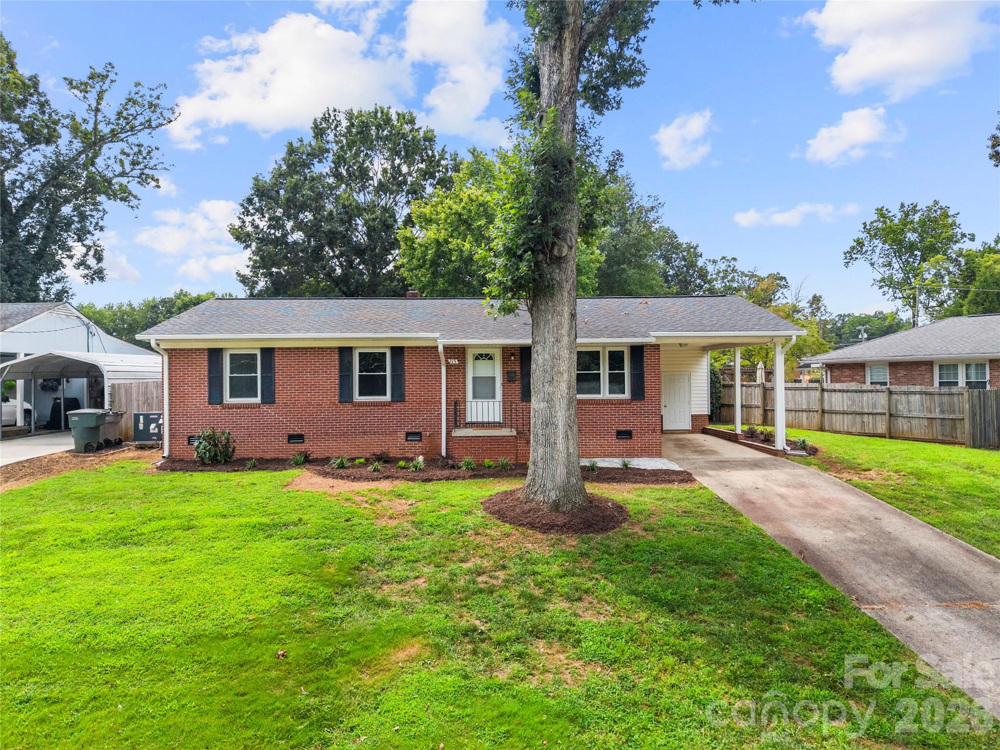 713 Crestwood Avenue — Gastonia