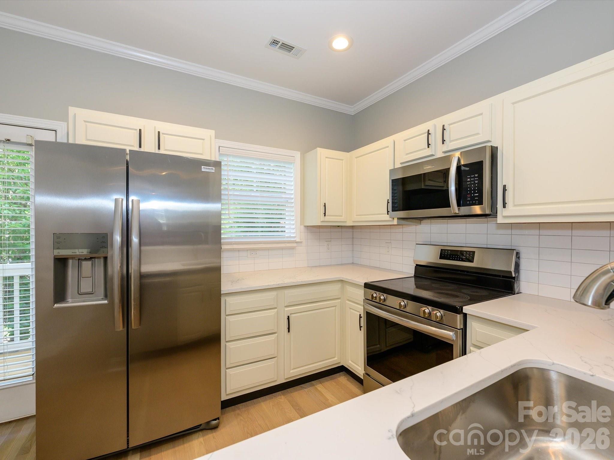 222 S Torrence Street — Charlotte