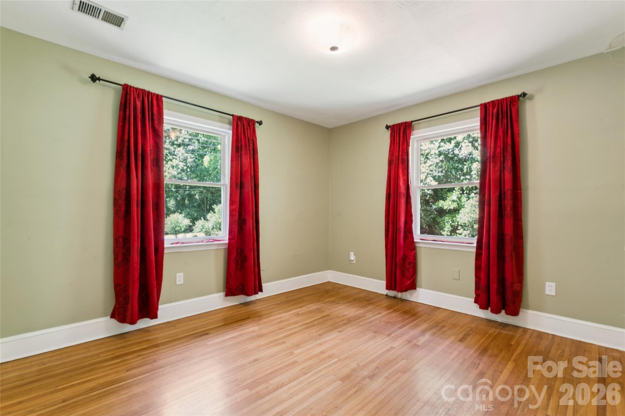 2305 Williams Road — Matthews
