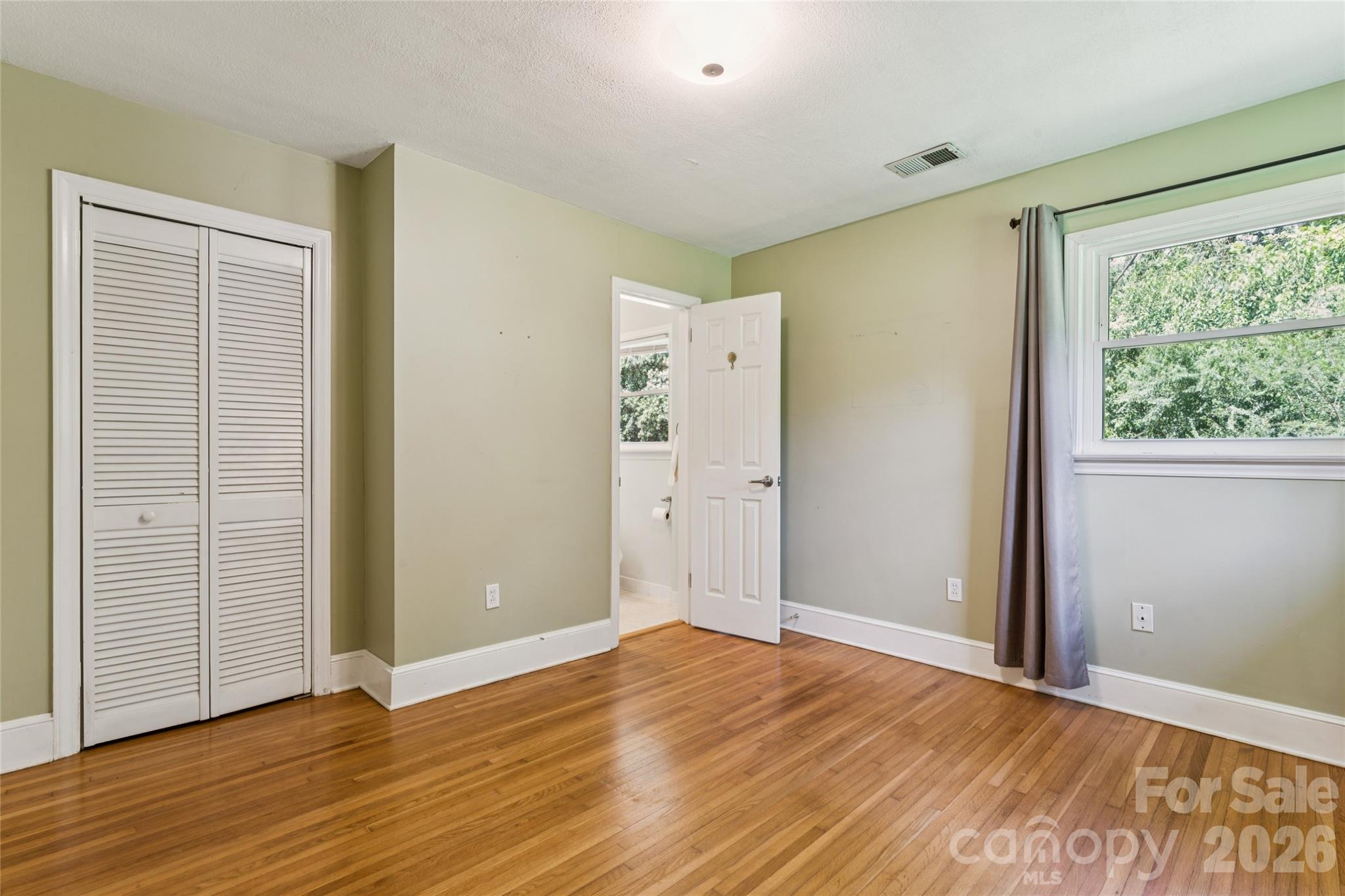2305 Williams Road — Matthews