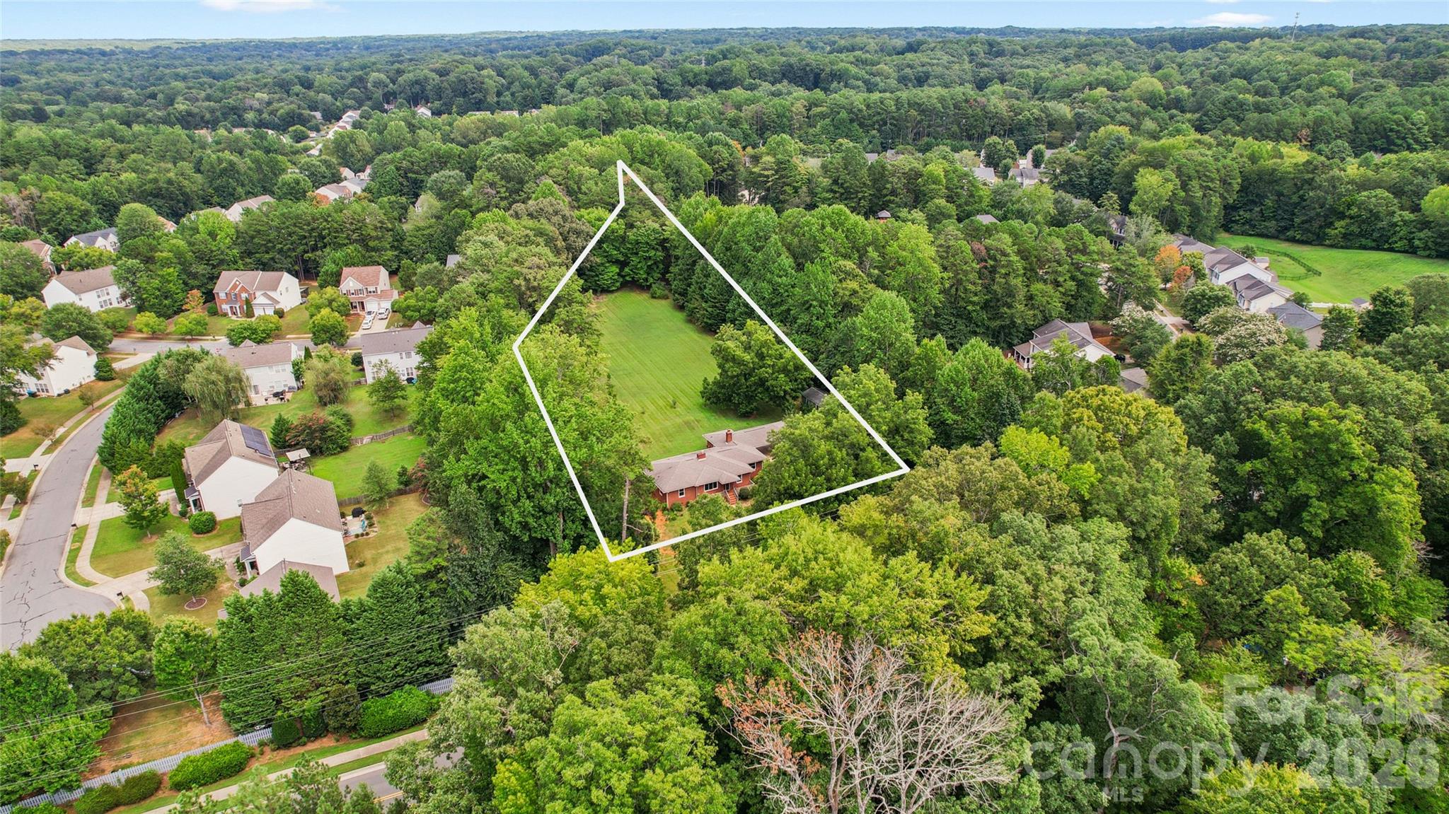 2305 Williams Road — Matthews