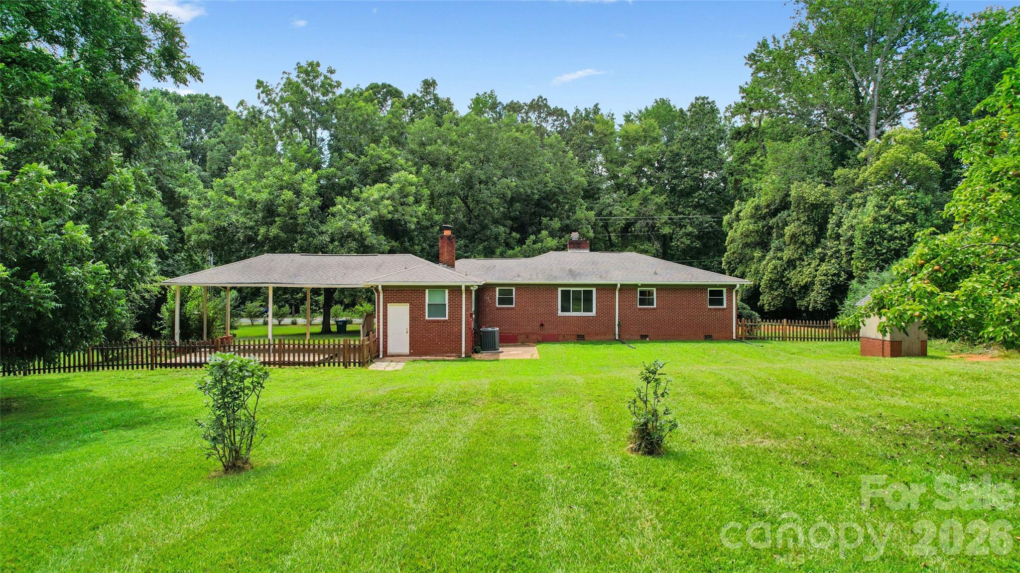 2305 Williams Road — Matthews