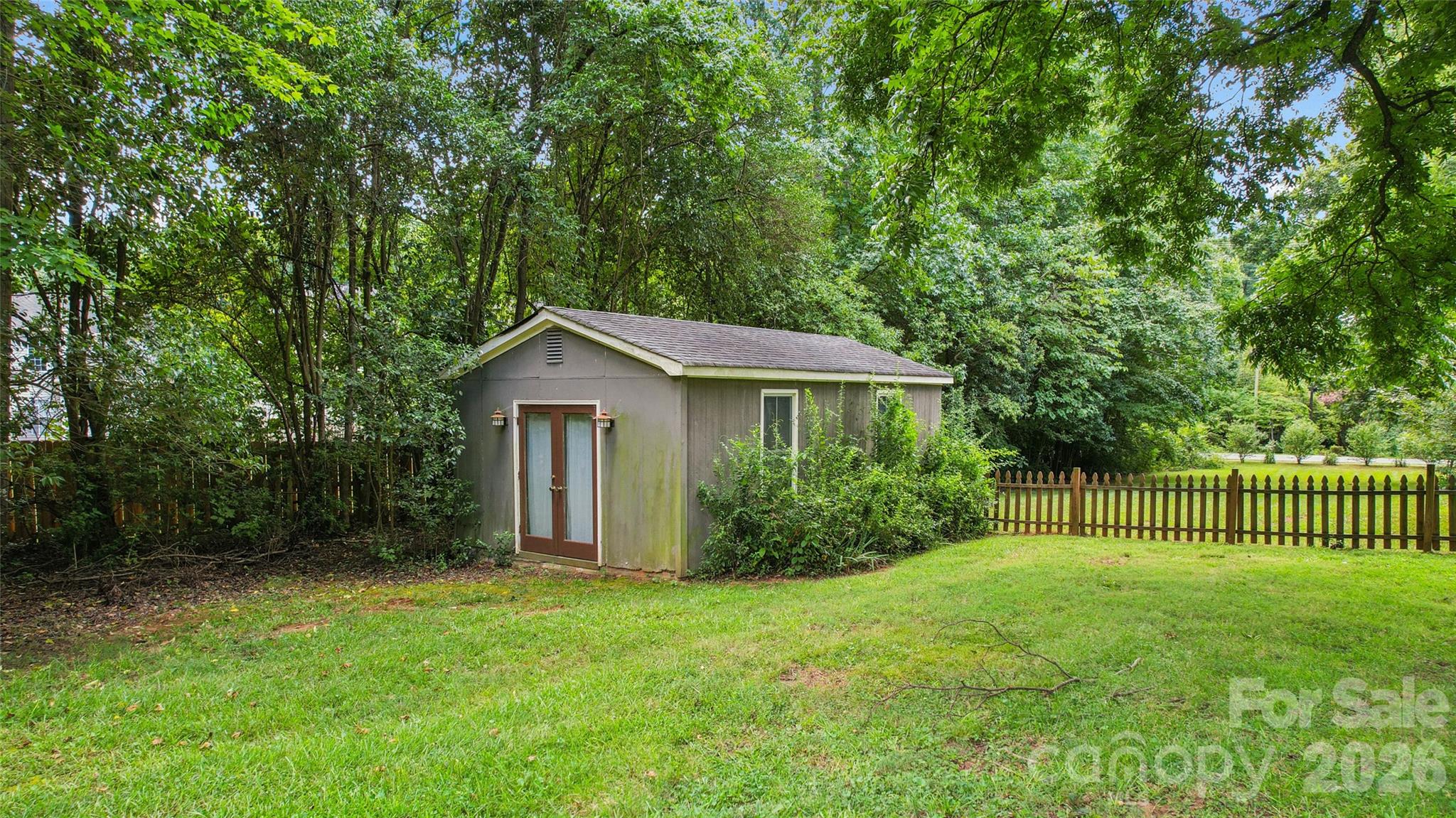 2305 Williams Road — Matthews