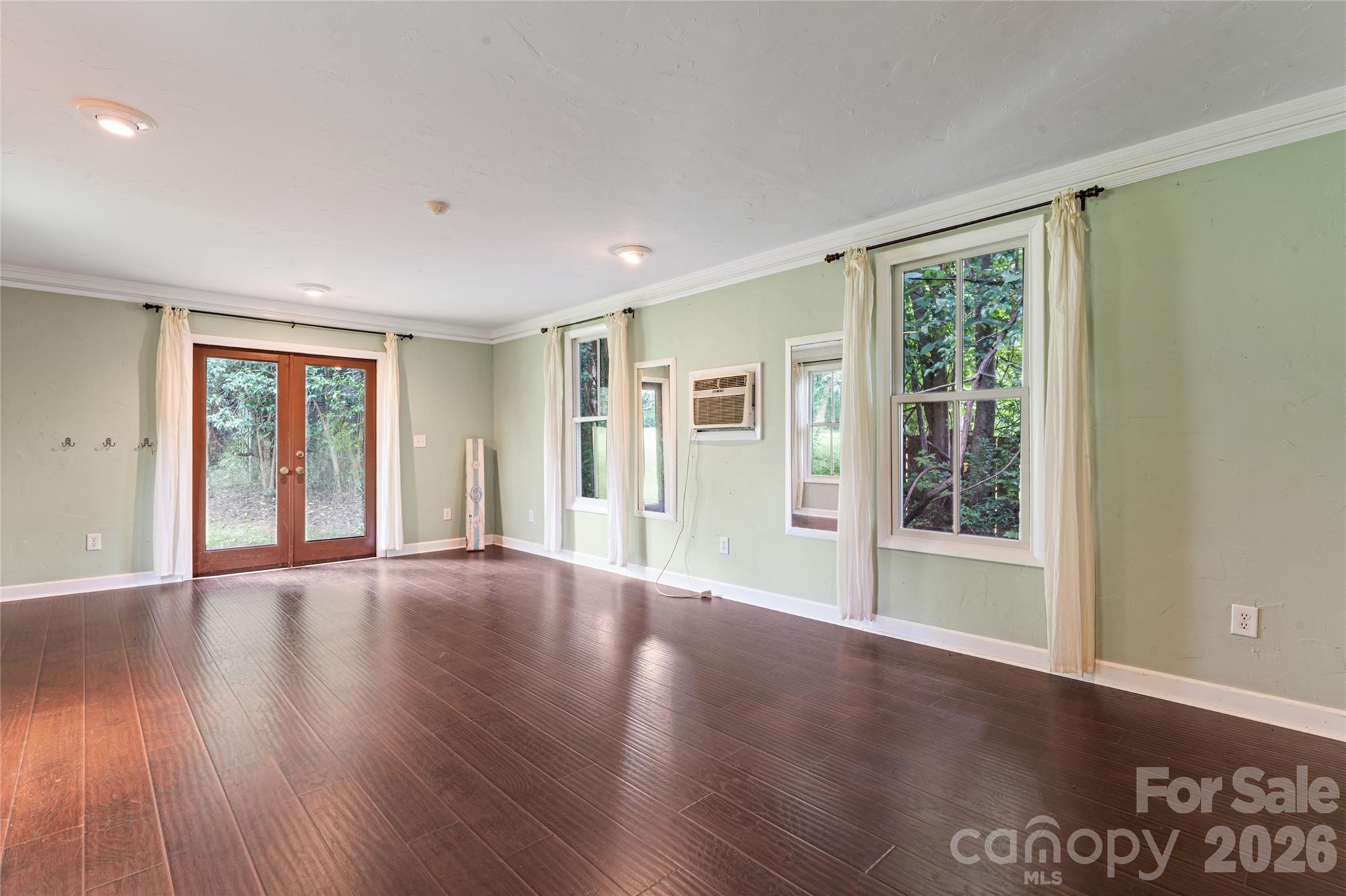 2305 Williams Road — Matthews
