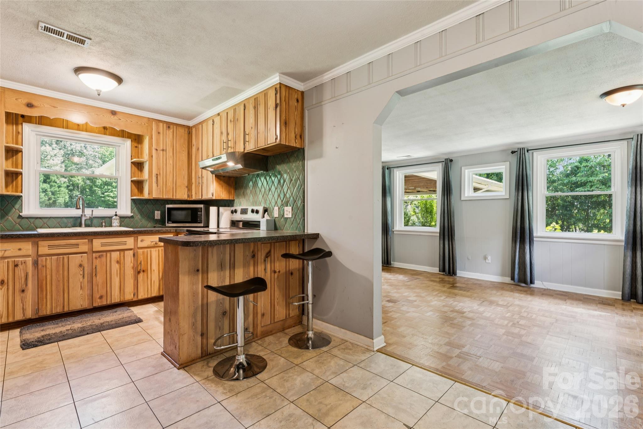 2305 Williams Road — Matthews
