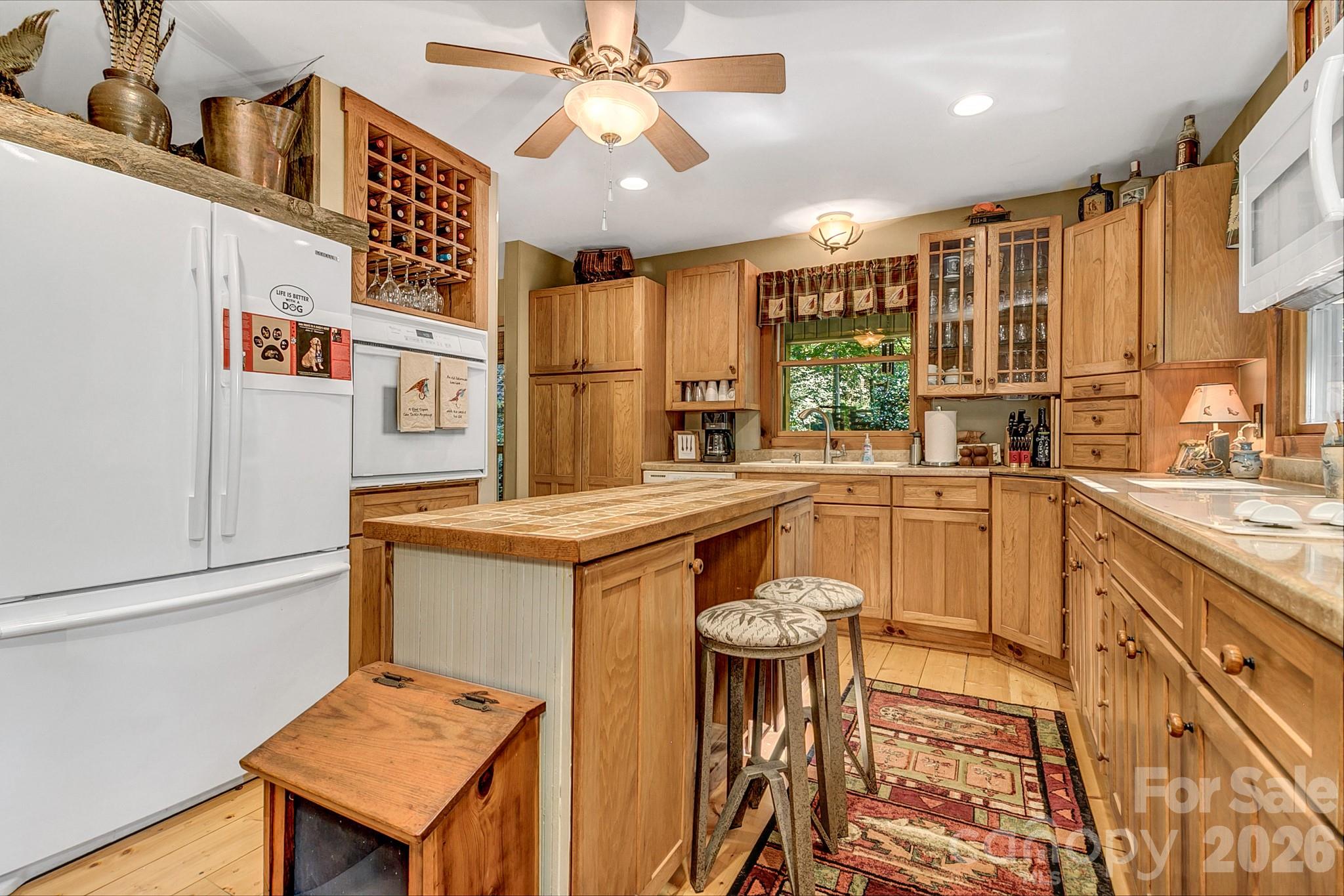 779 Thissa Way — Brevard