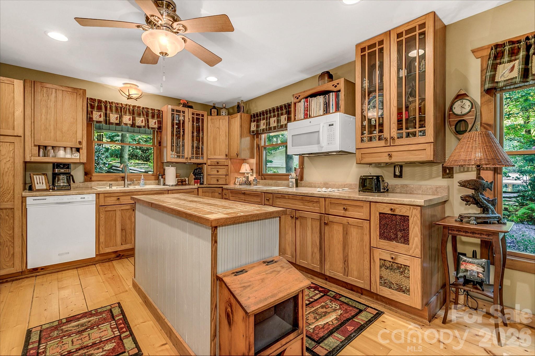 779 Thissa Way — Brevard