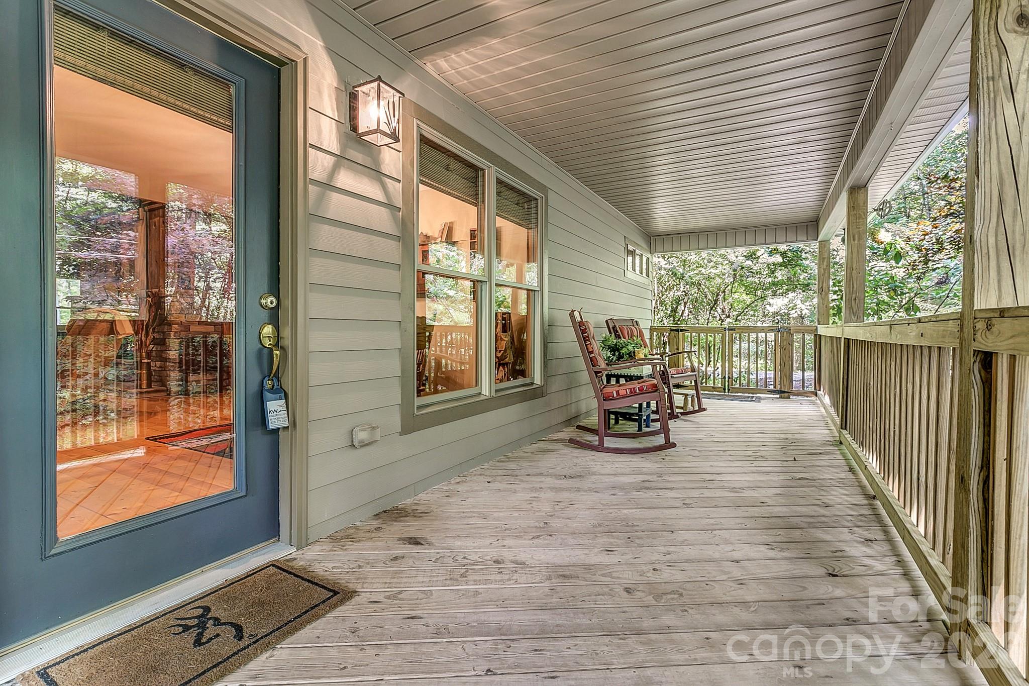 779 Thissa Way — Brevard