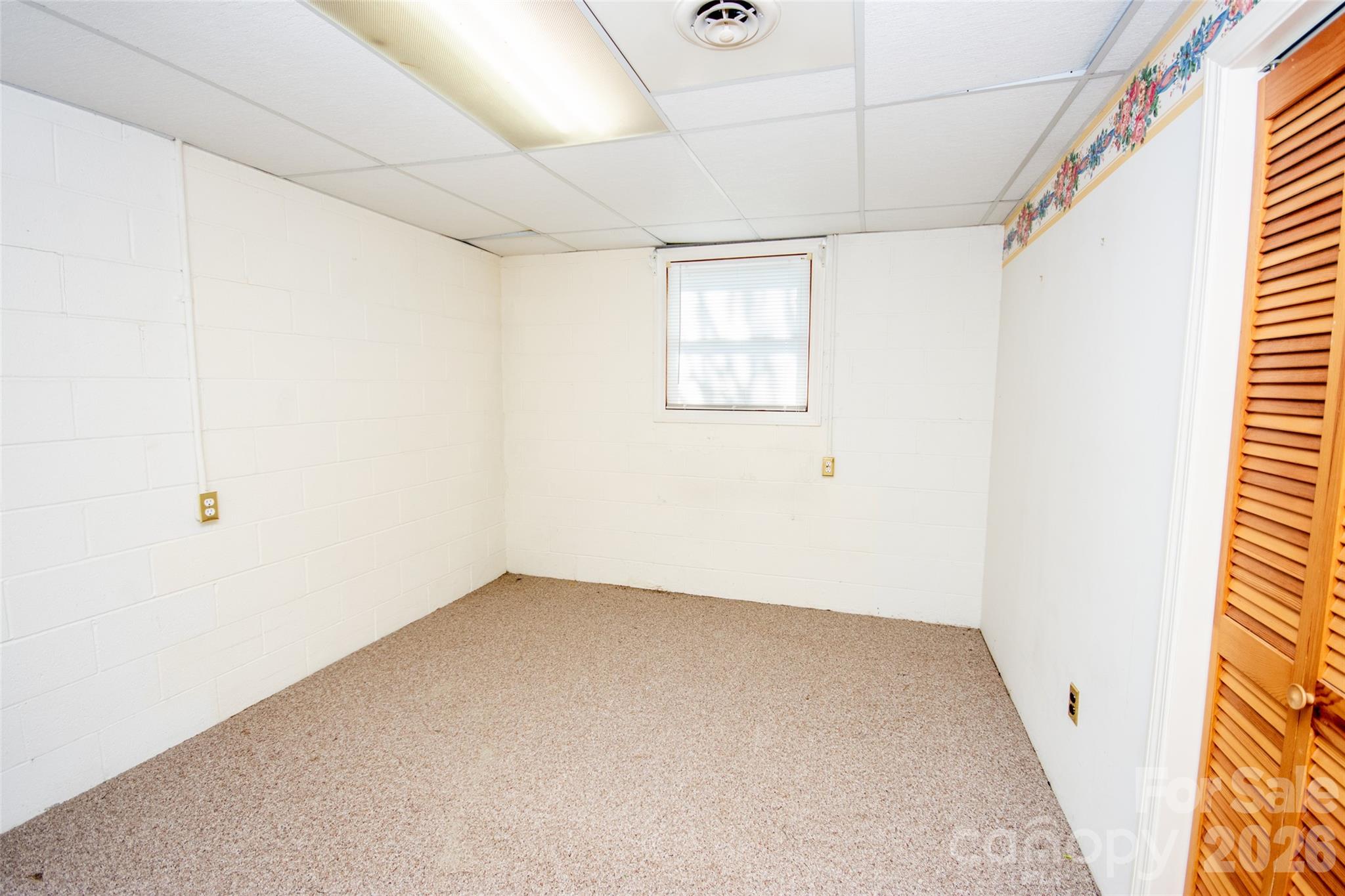 2890 Hobson Road — Cleveland