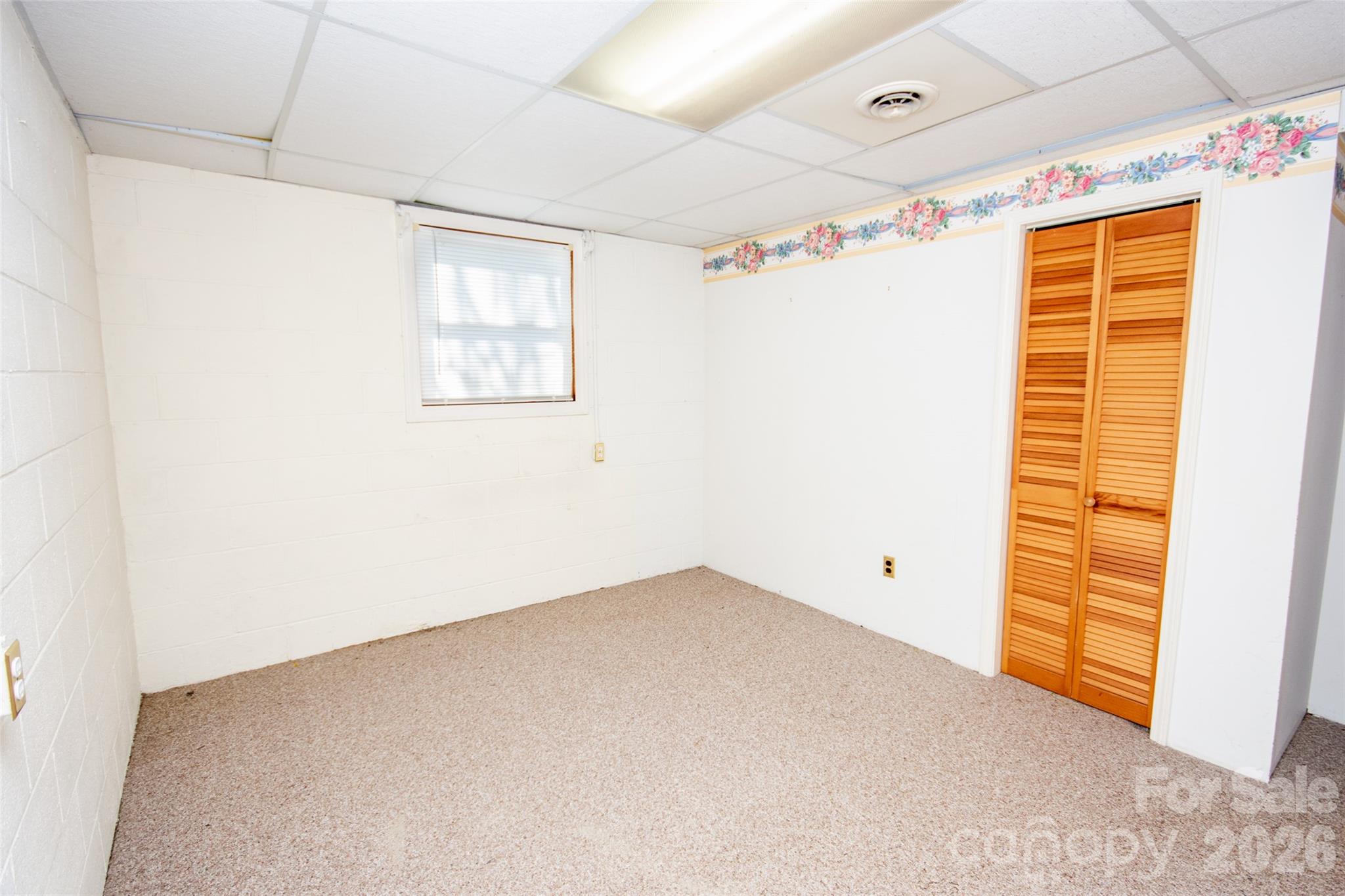 2890 Hobson Road — Cleveland