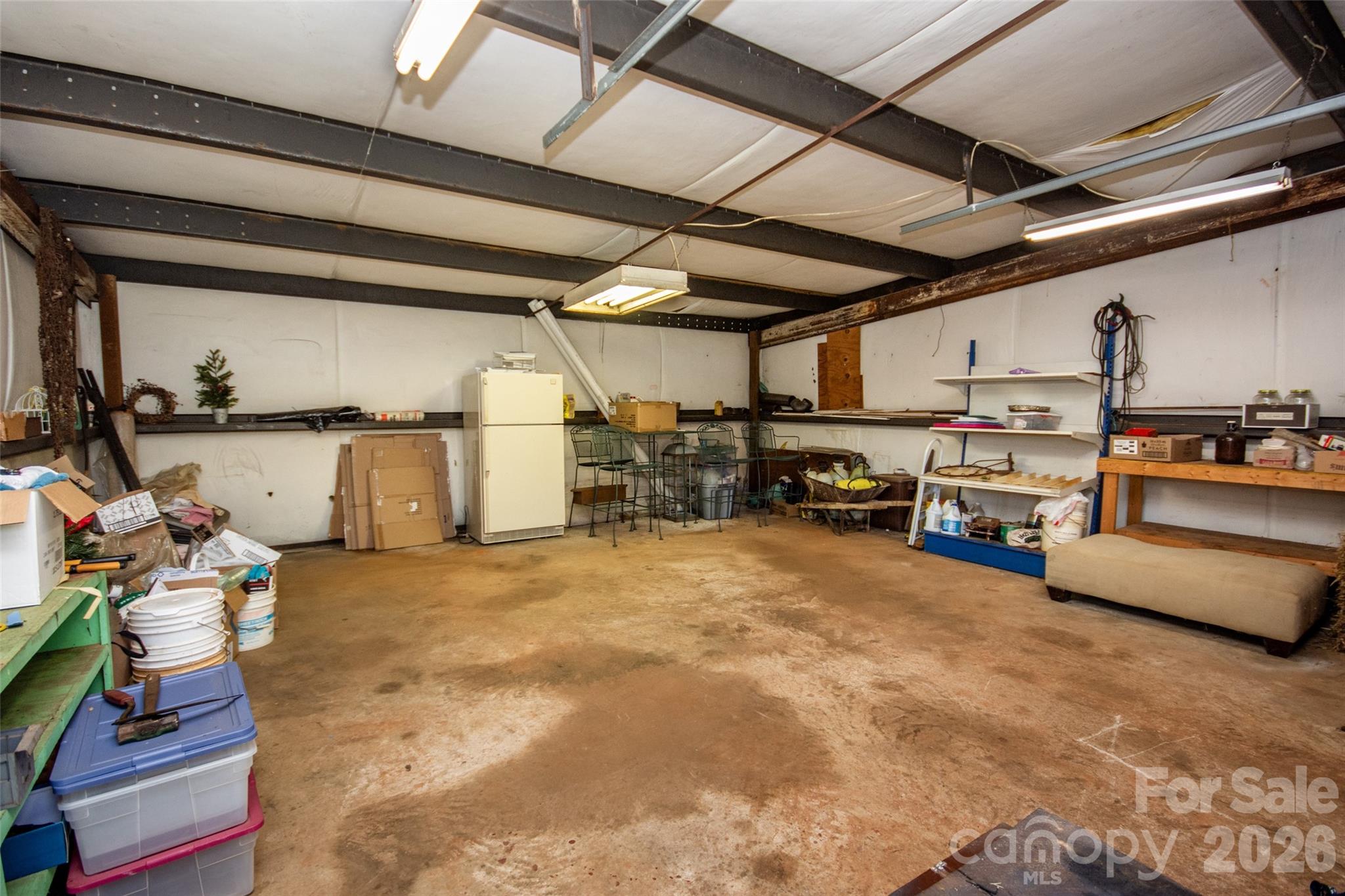 2890 Hobson Road — Cleveland