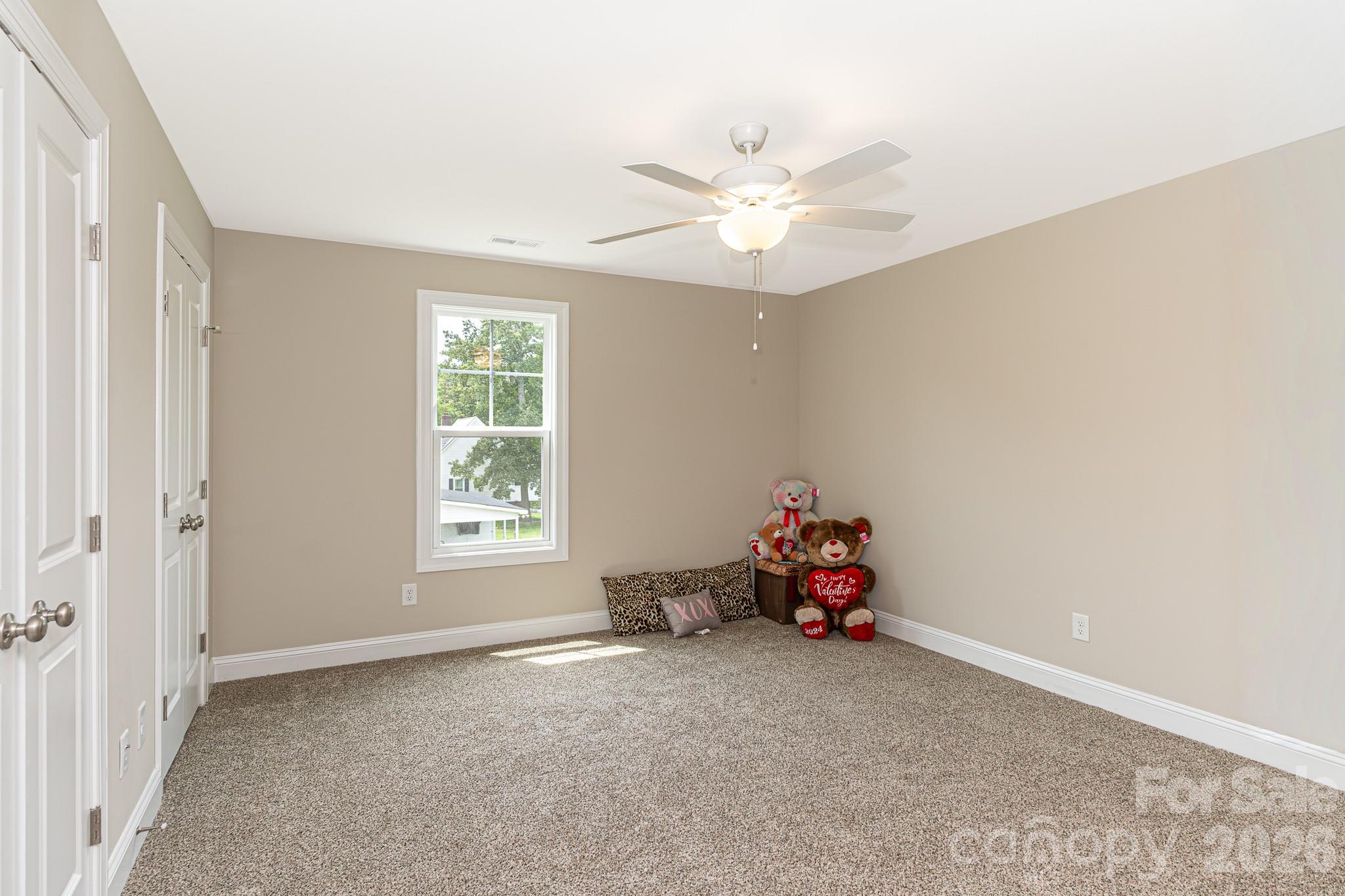 1205 Palestine Road — Linden