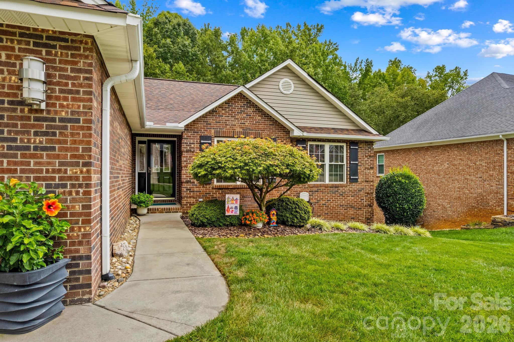 189 River Birch Circle — Mooresville