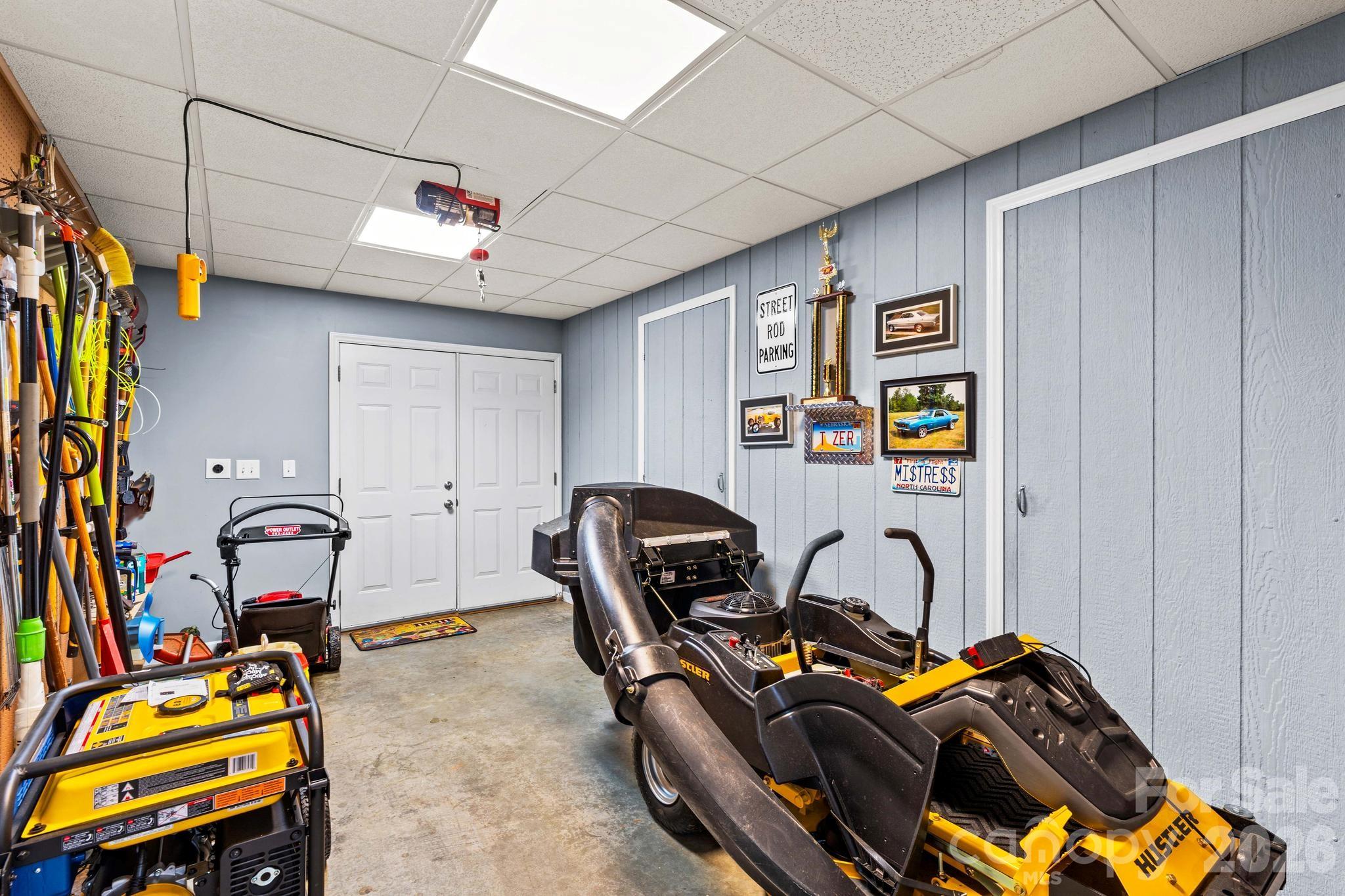 189 River Birch Circle — Mooresville