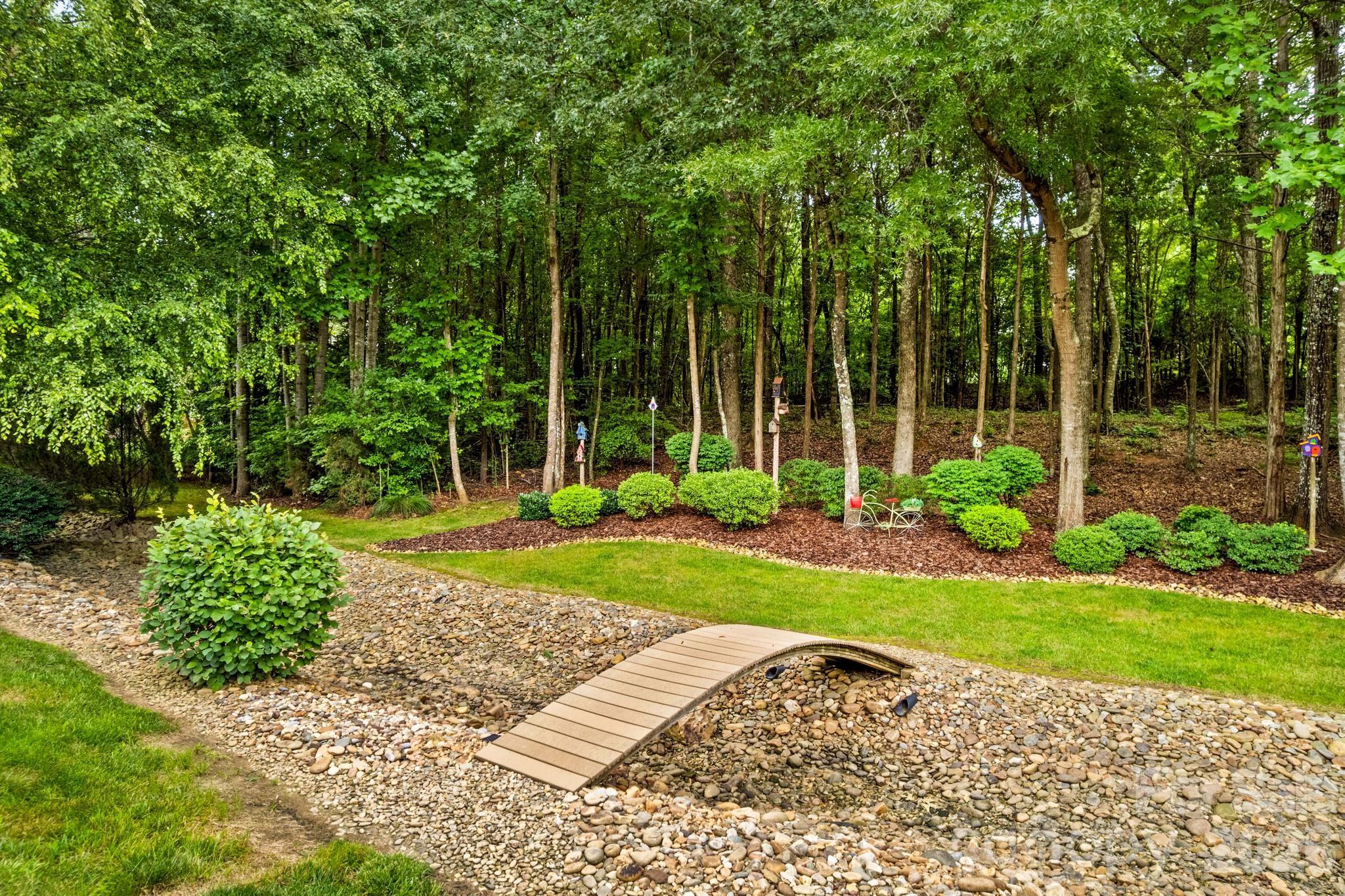 189 River Birch Circle — Mooresville