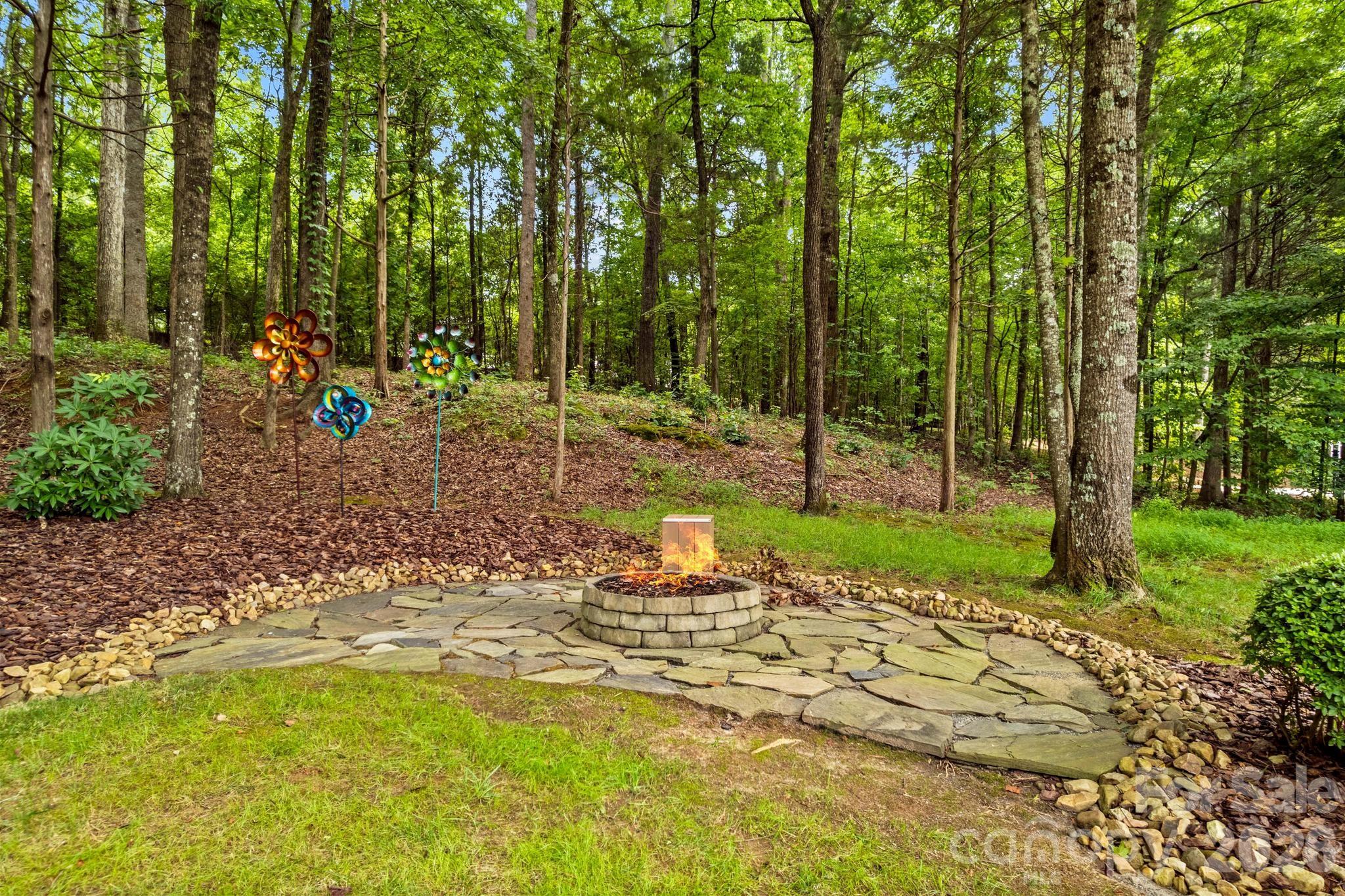 189 River Birch Circle — Mooresville
