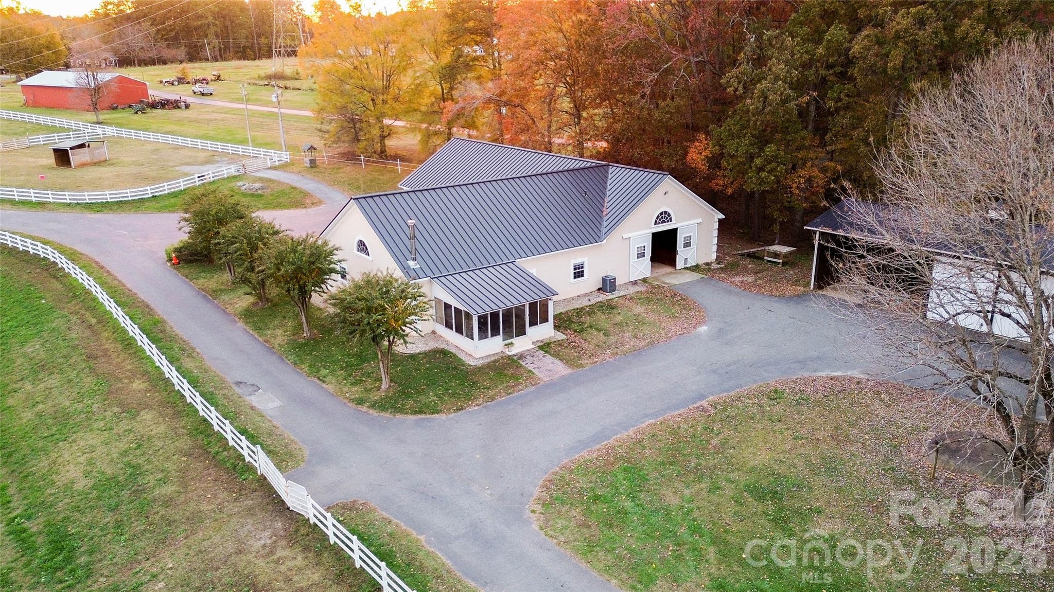 10600 Archer Road — Davidson