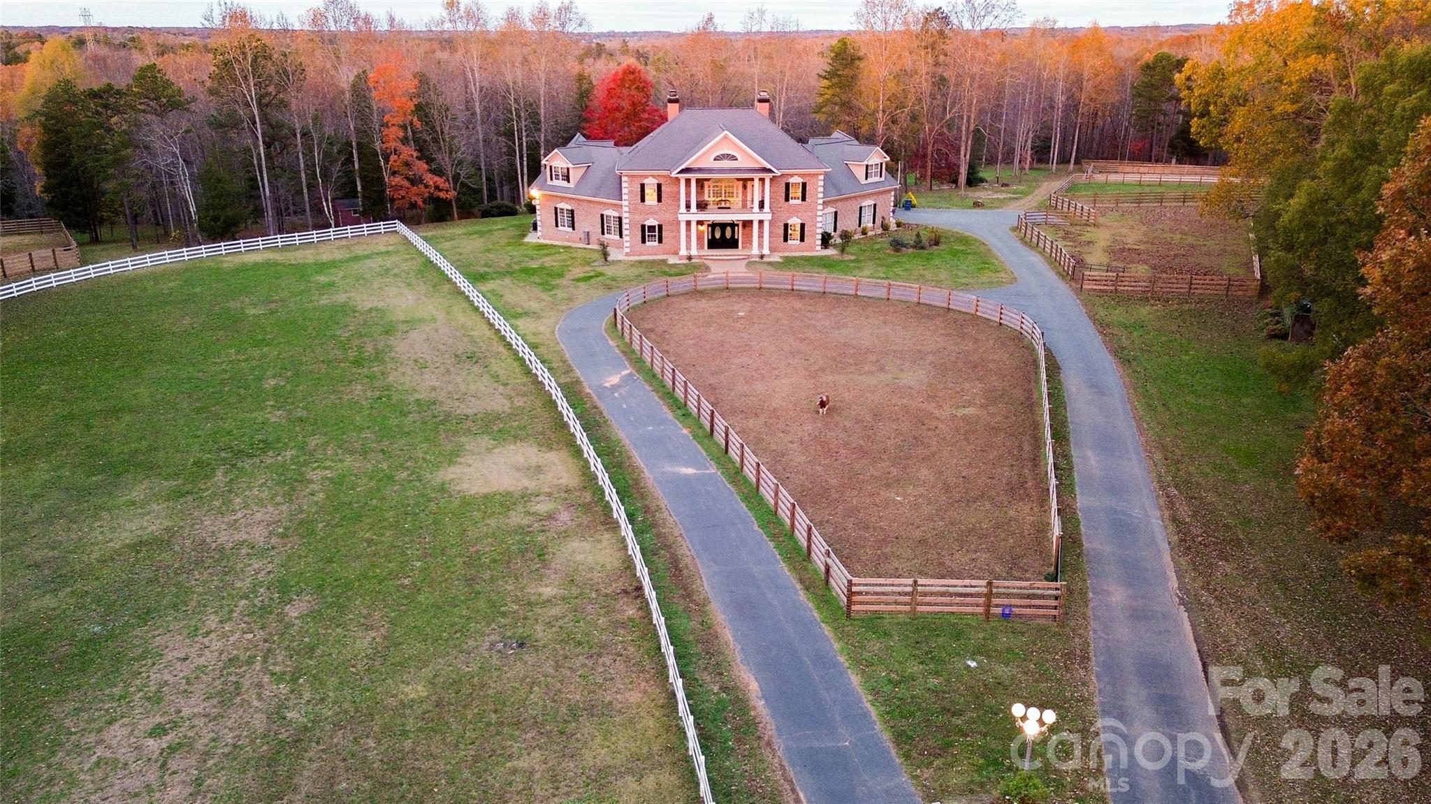 10600 Archer Road — Davidson