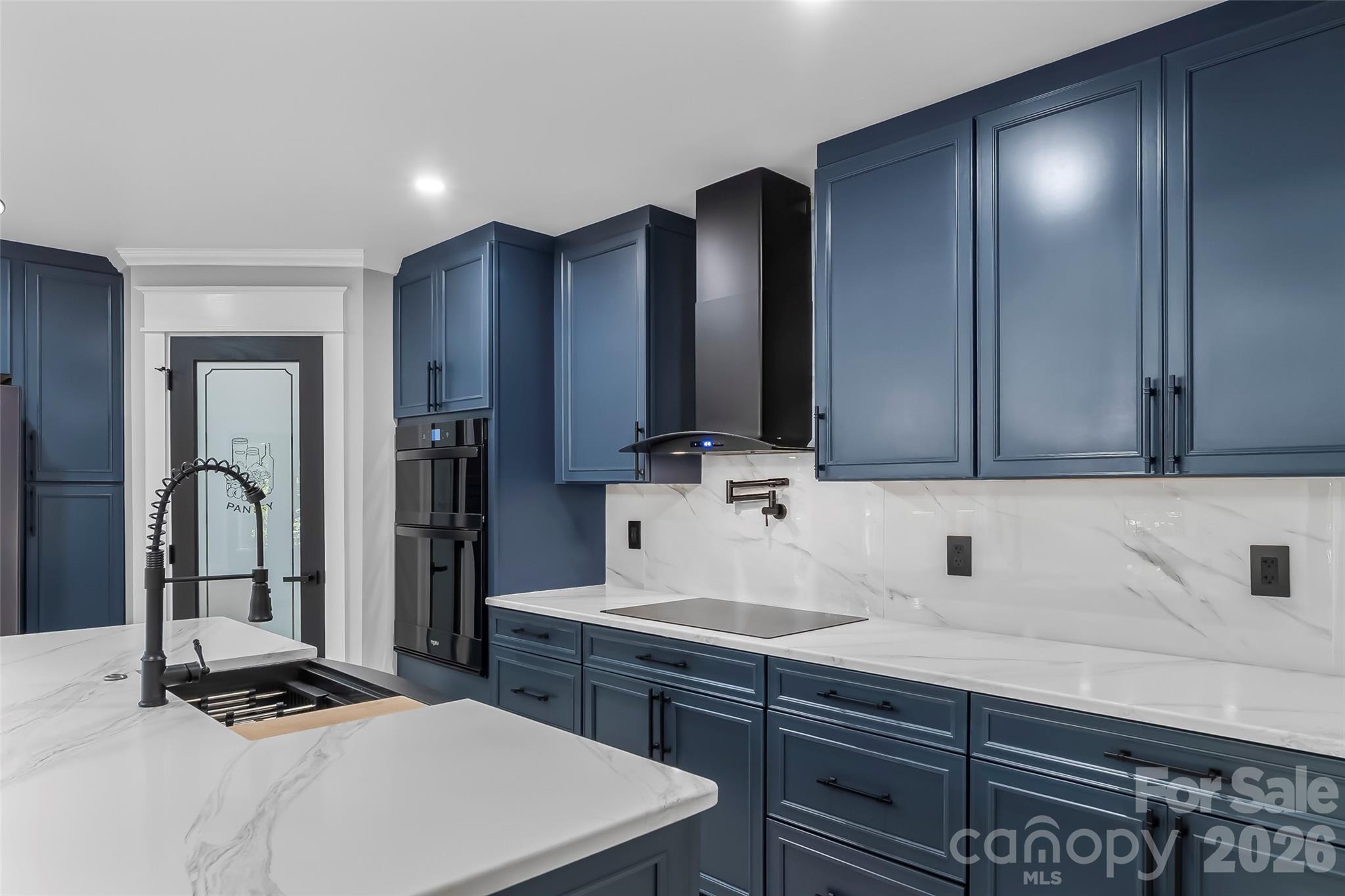 276 Coopers Drive — Hendersonville