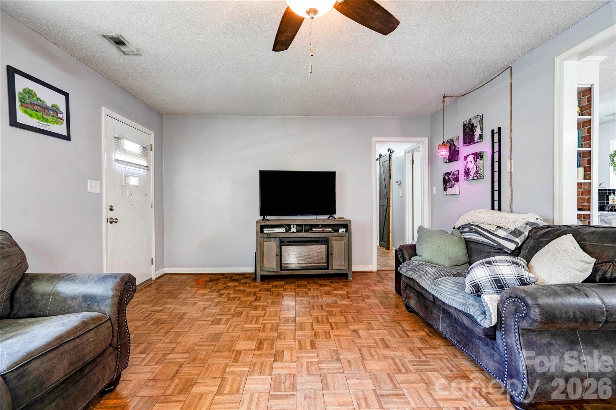404 Pineview Drive — Kings Mountain