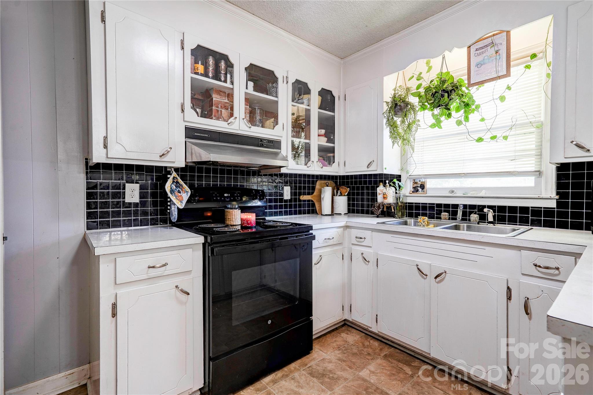 404 Pineview Drive — Kings Mountain