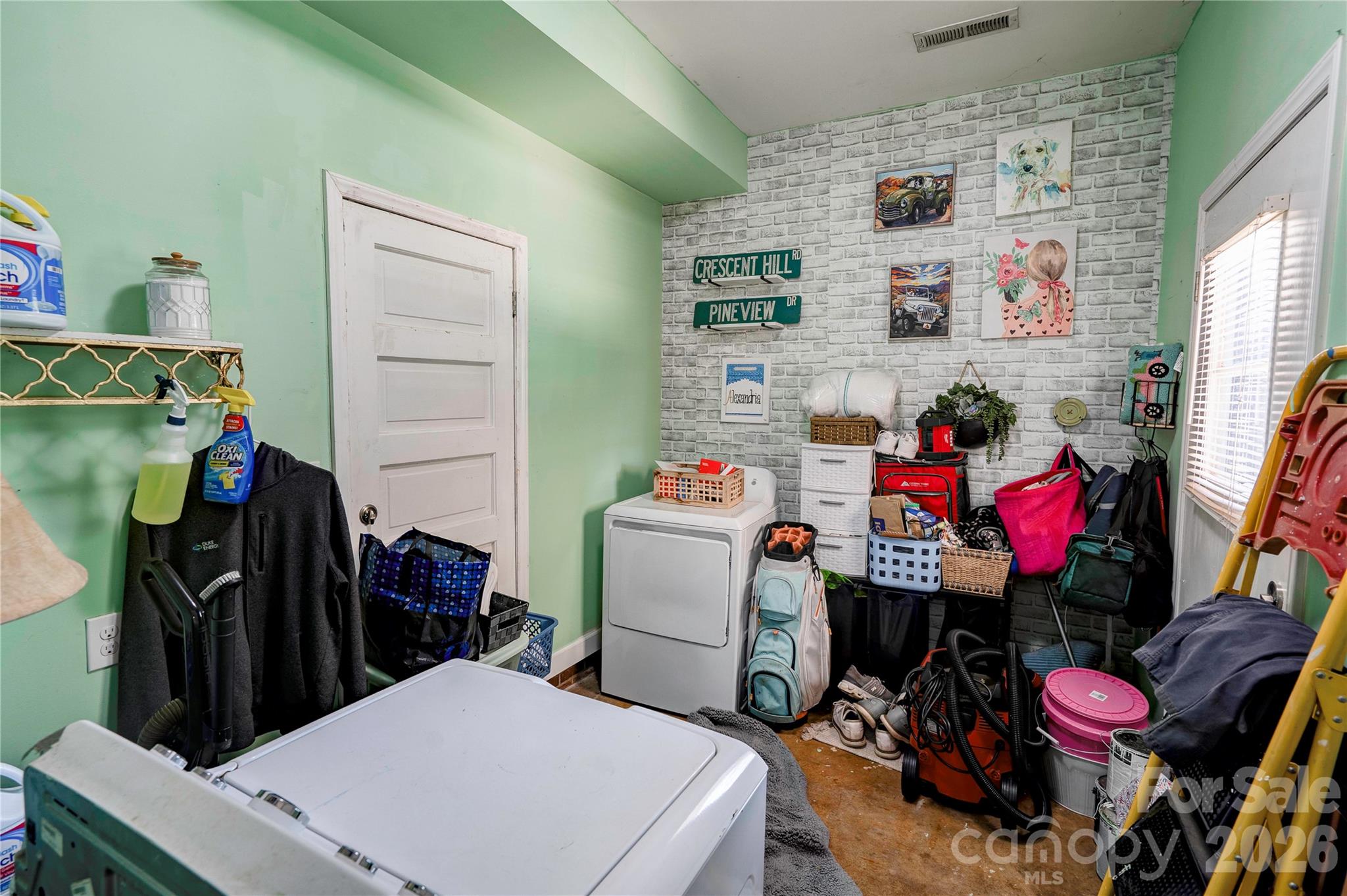 404 Pineview Drive — Kings Mountain