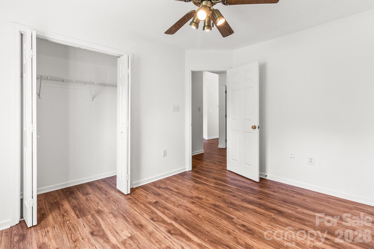 739 Oakbluff Circle — Charlotte