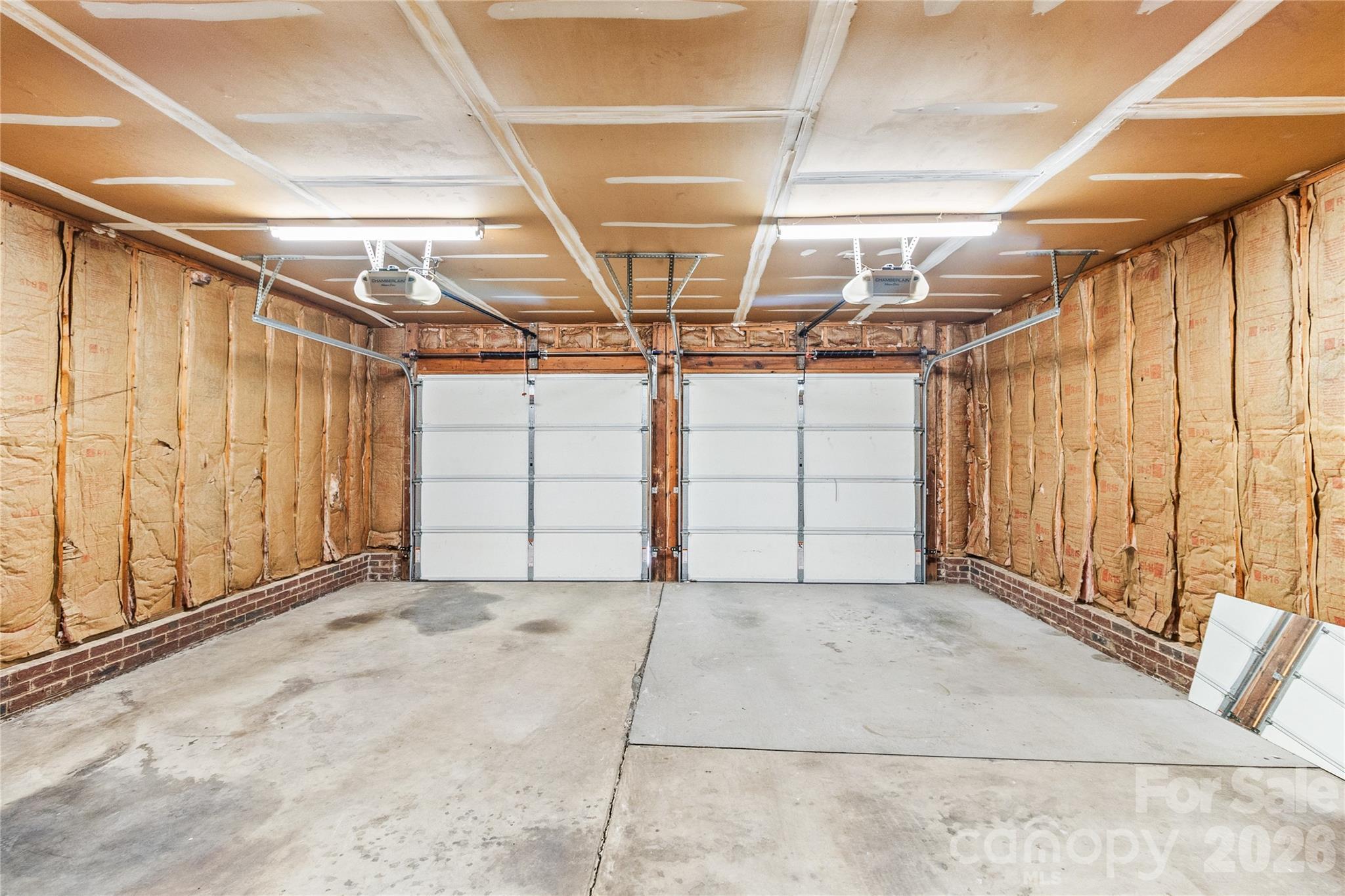 739 Oakbluff Circle — Charlotte