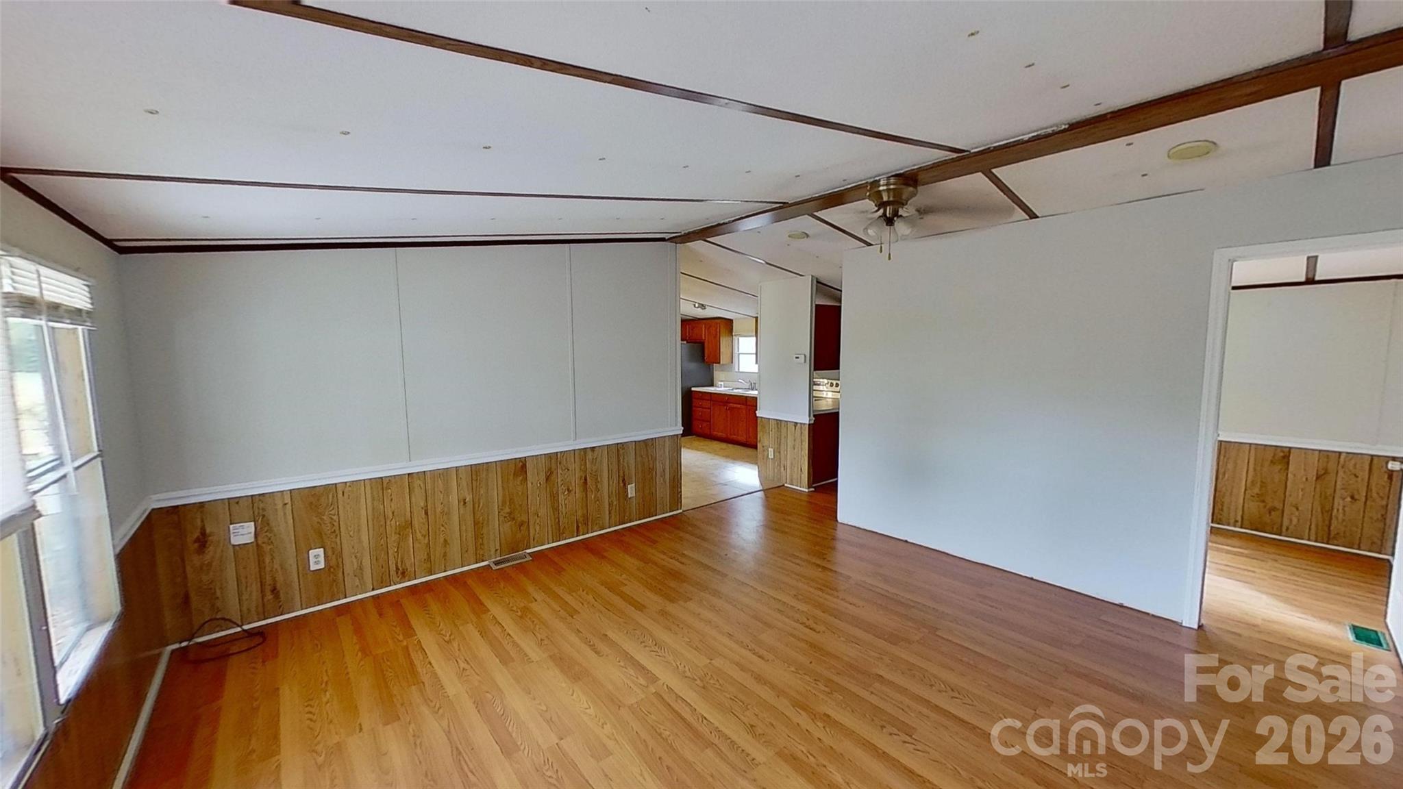 316 Southfork Road — Stallings