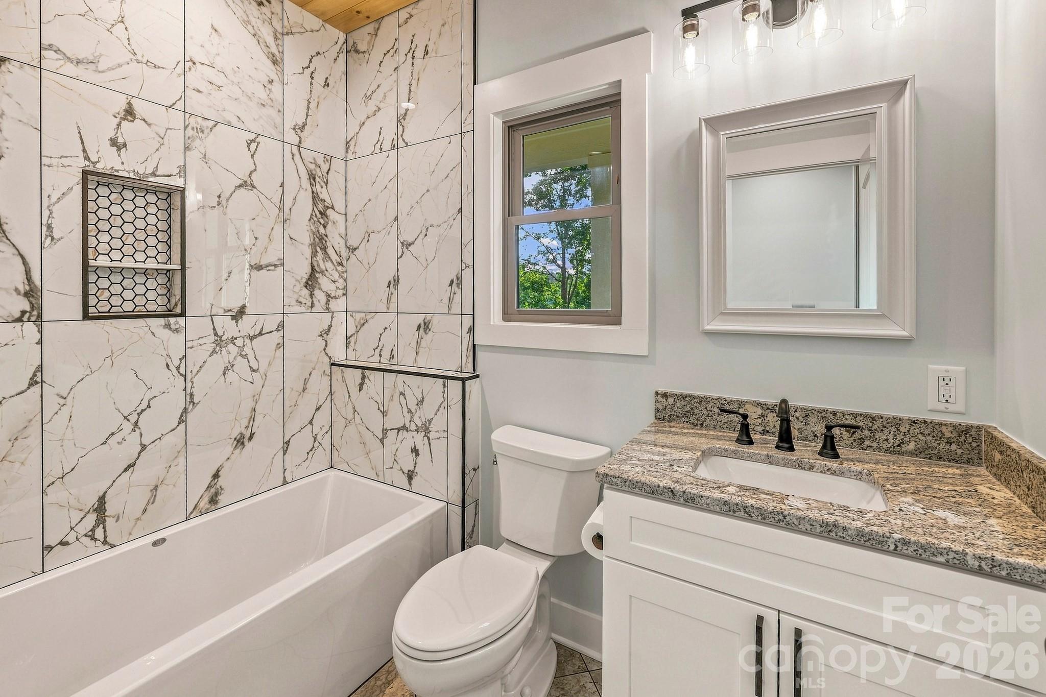 2272 Pinnacle Parkway — Union Mills