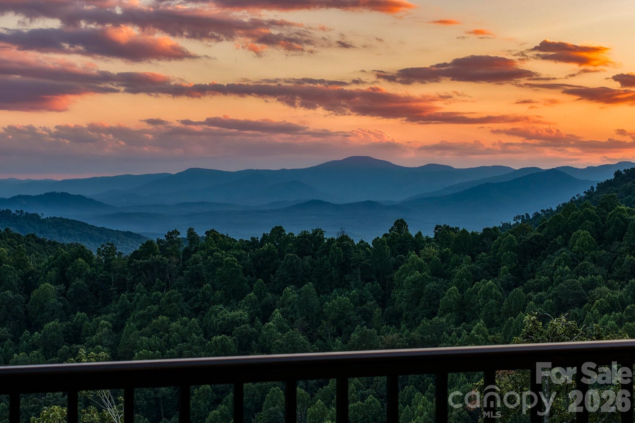2272 Pinnacle Parkway — Union Mills