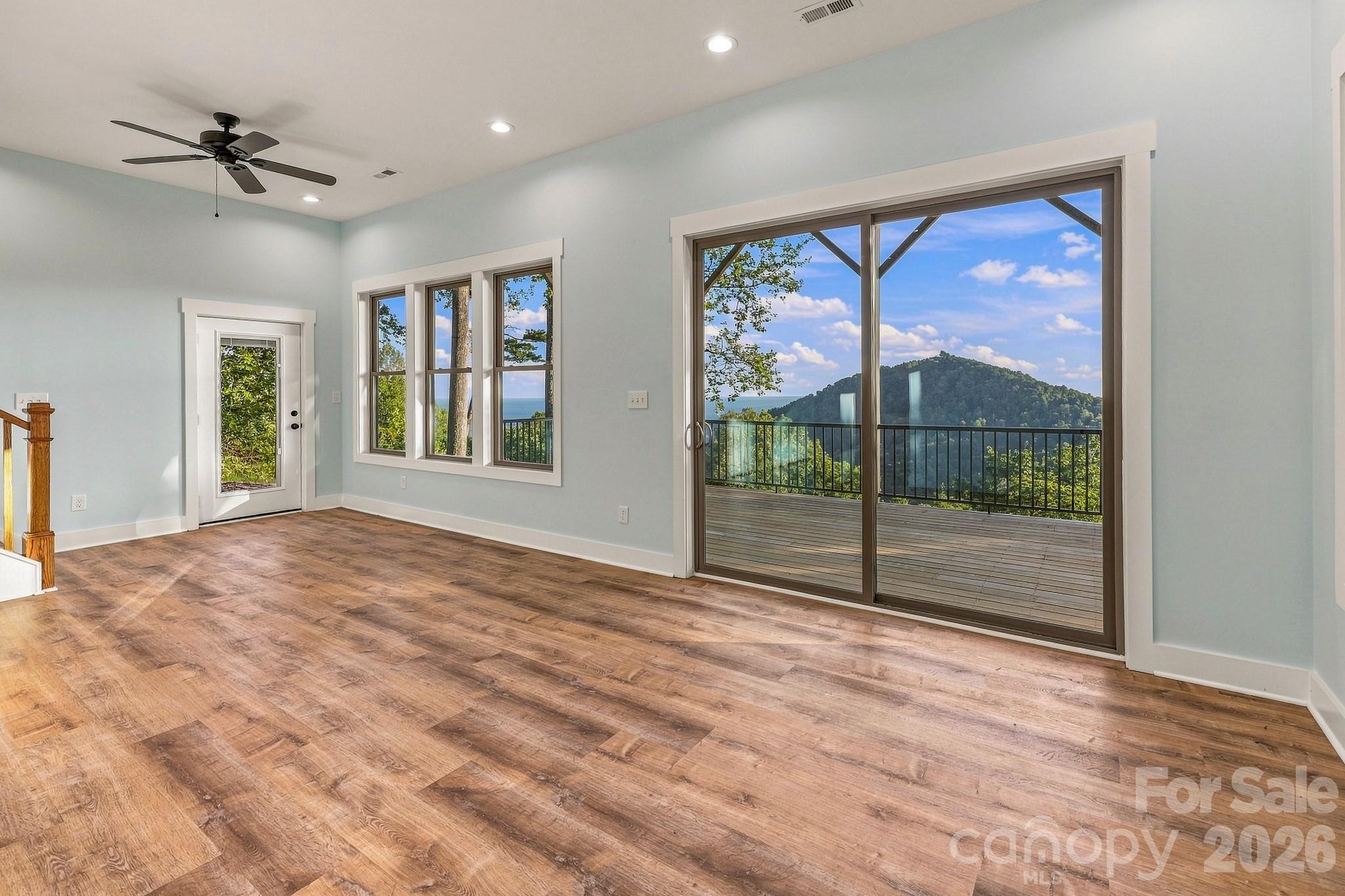 2272 Pinnacle Parkway — Union Mills