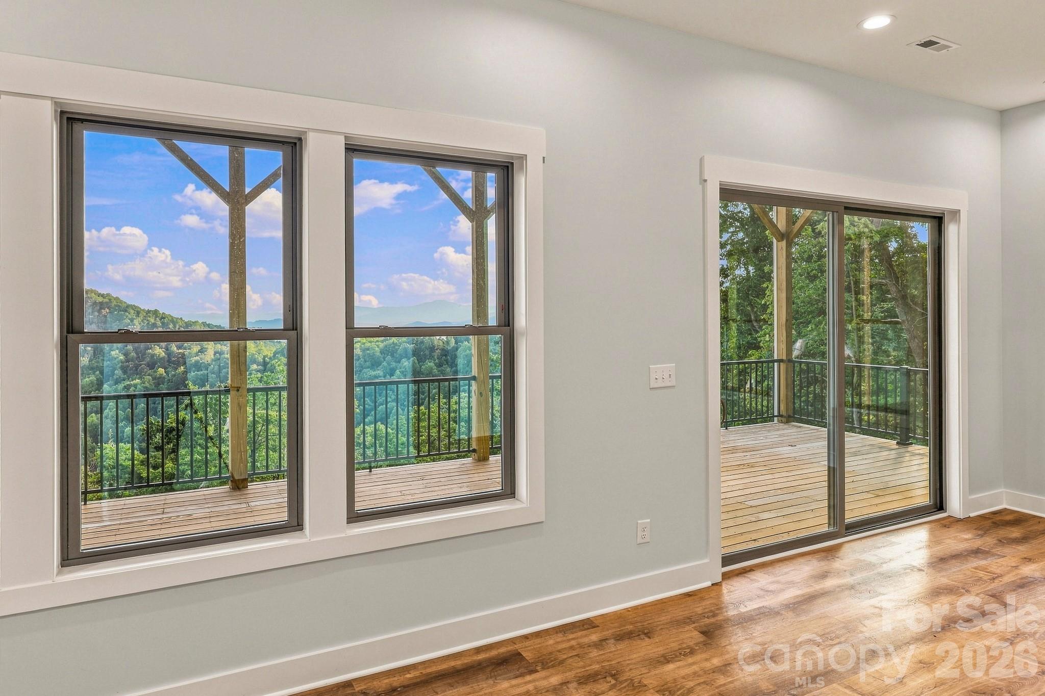 2272 Pinnacle Parkway — Union Mills