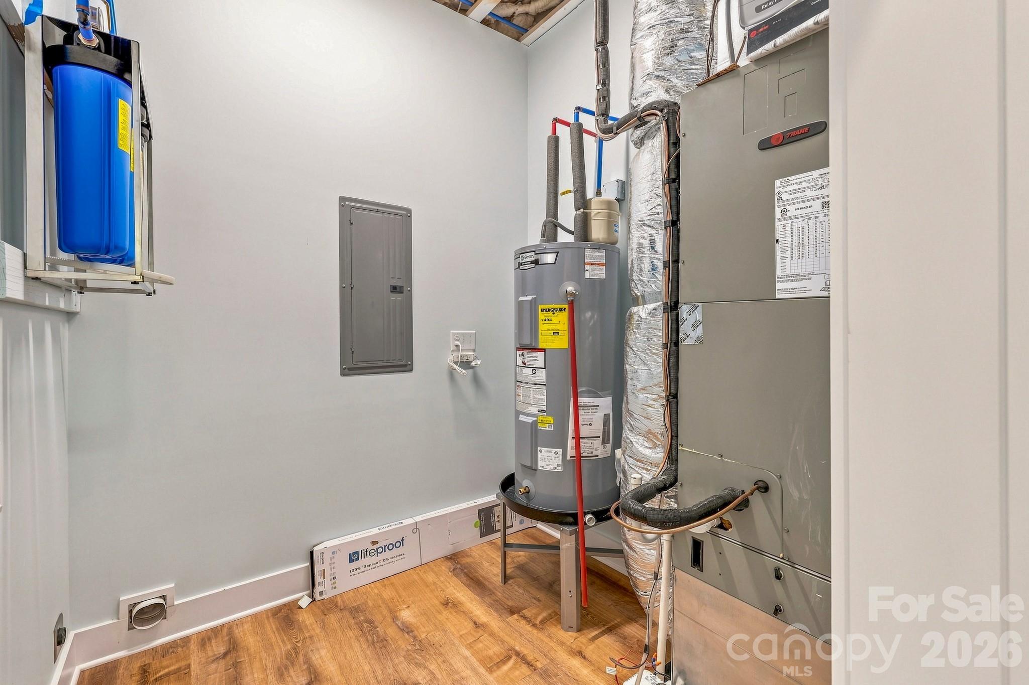 2272 Pinnacle Parkway — Union Mills