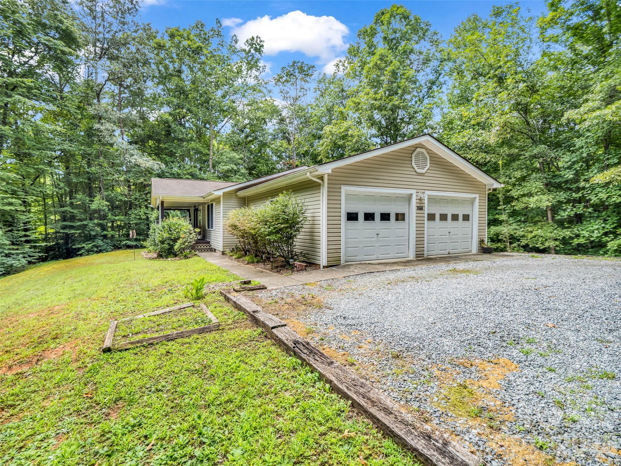 277 Debbies Branch Drive — Old Fort