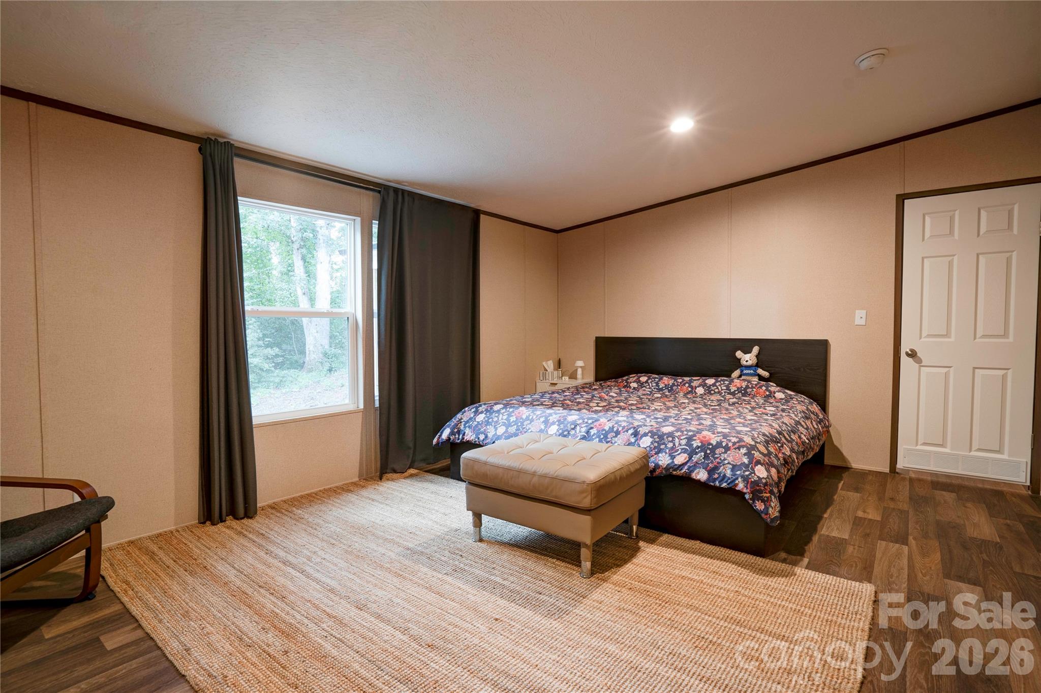 737 Pleasantdale Drive — Shelby