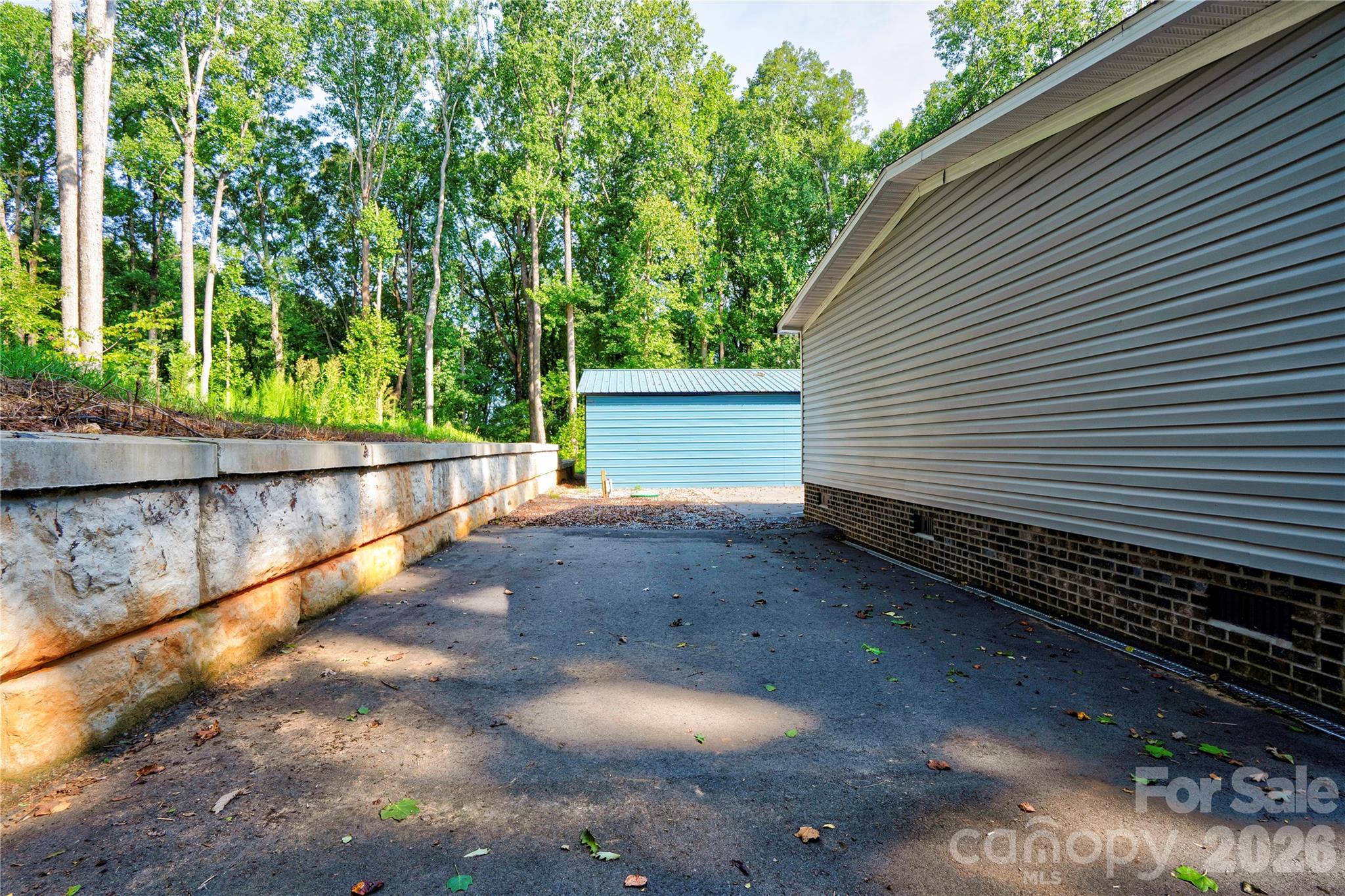 737 Pleasantdale Drive — Shelby