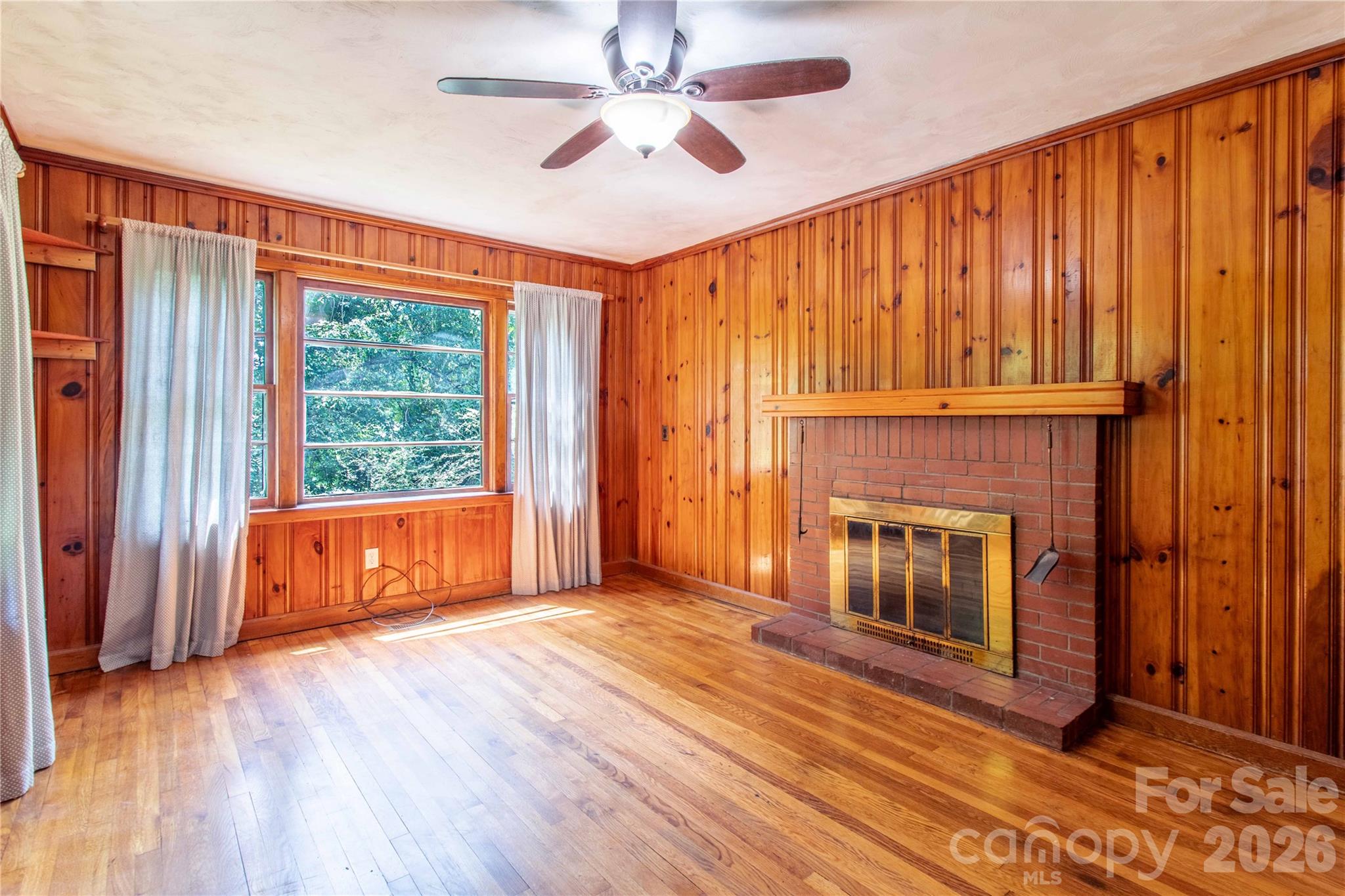 875 Mills Gap Road — Fletcher