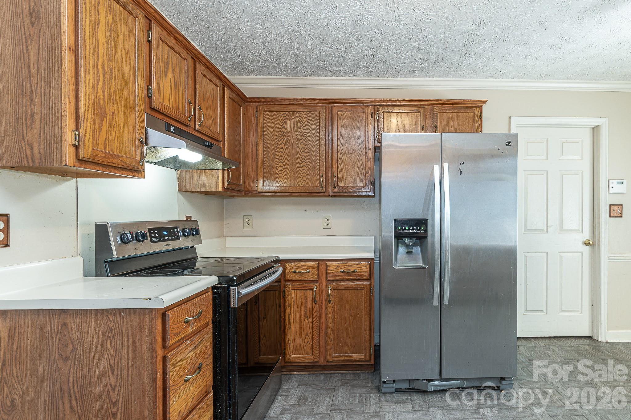 405 Southland Drive — Fayetteville