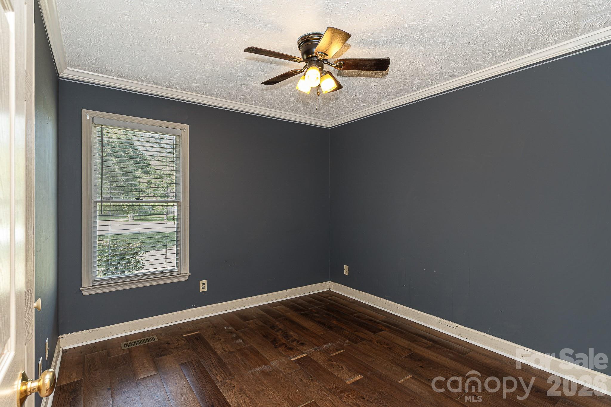 405 Southland Drive — Fayetteville